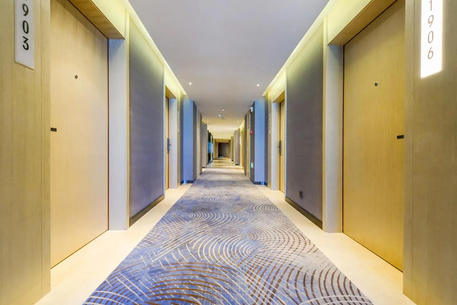 Restaurant/places to eat in Echarm Hotel Chongqing Dadukou Commercial Center Xinshancun Metro Station Branch