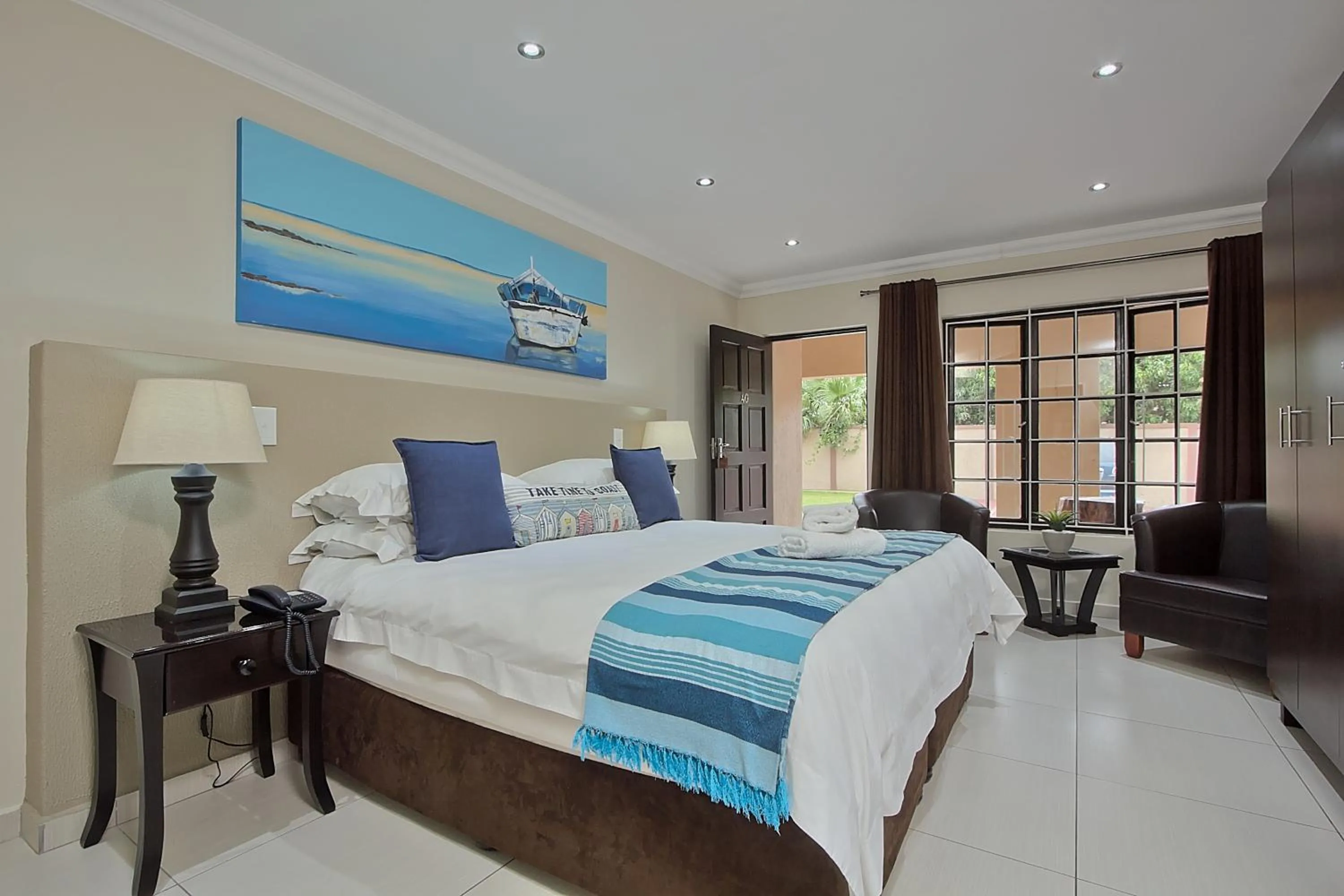 Bedroom, Bed in Gecko Inn