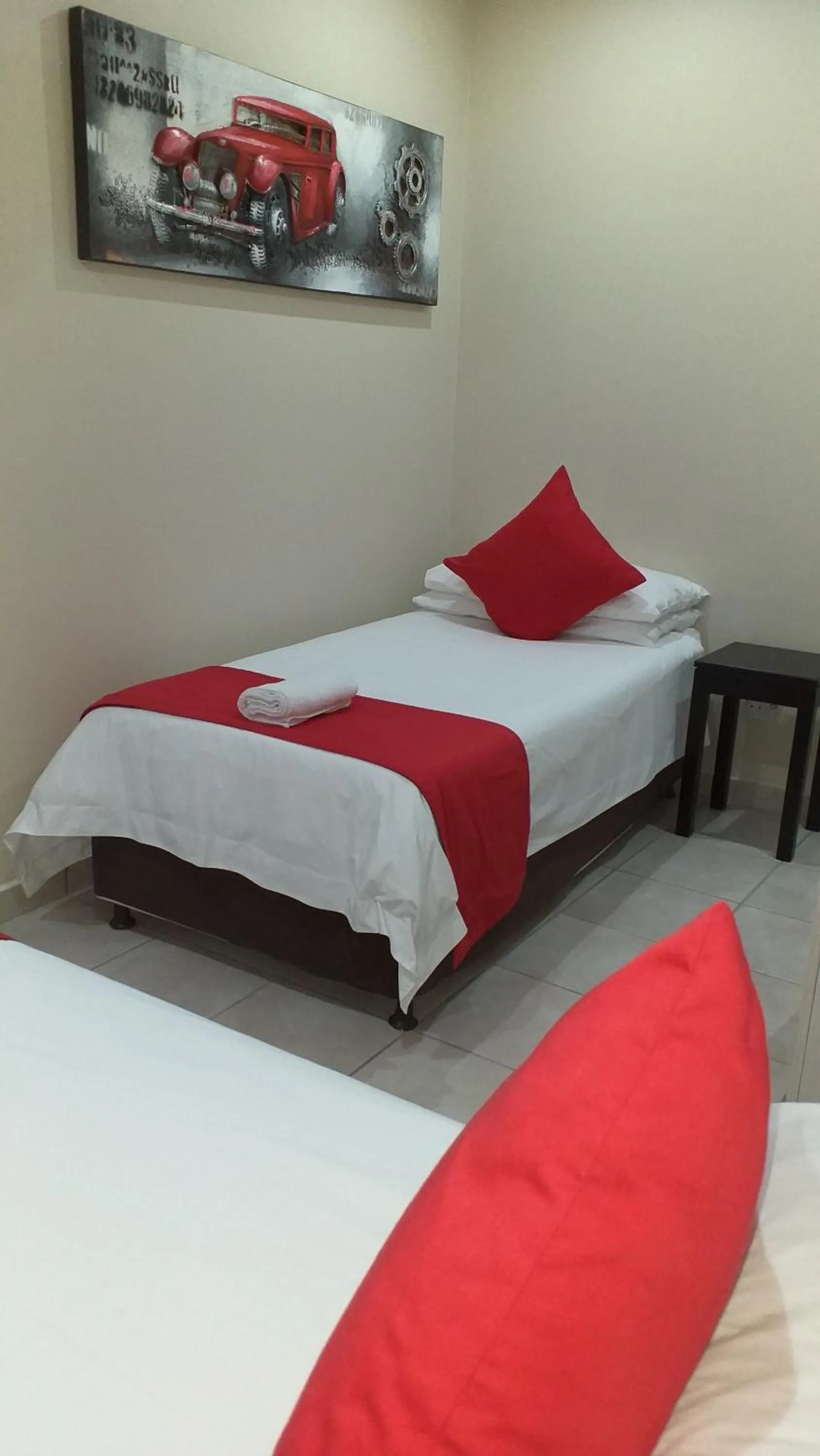 Bedroom, Bed in Gecko Inn