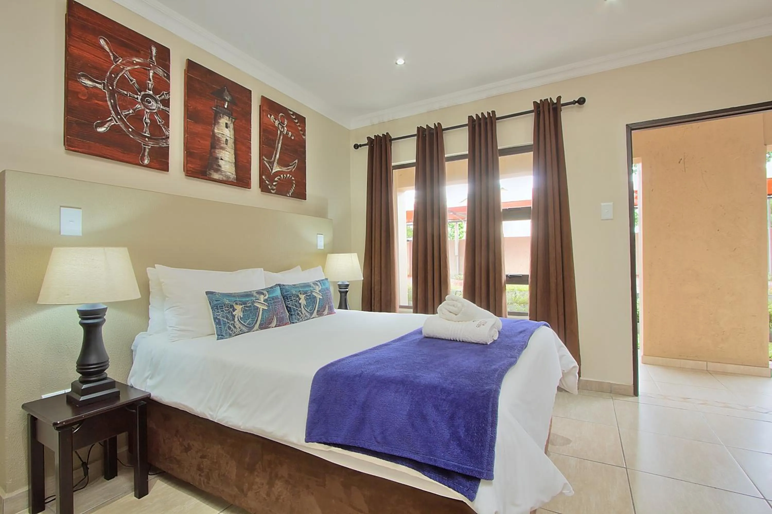 Bedroom, Bed in Gecko Inn