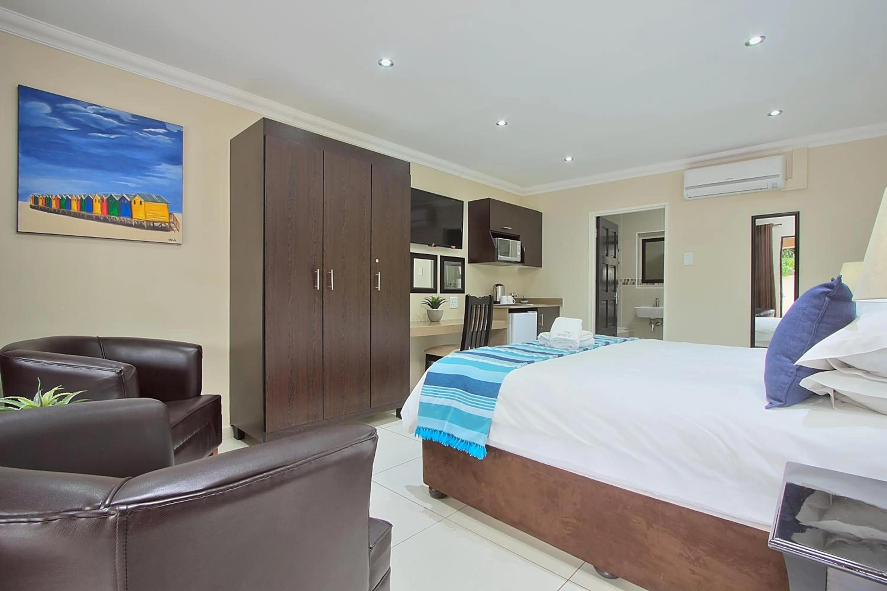 Bedroom, Bed in Gecko Inn