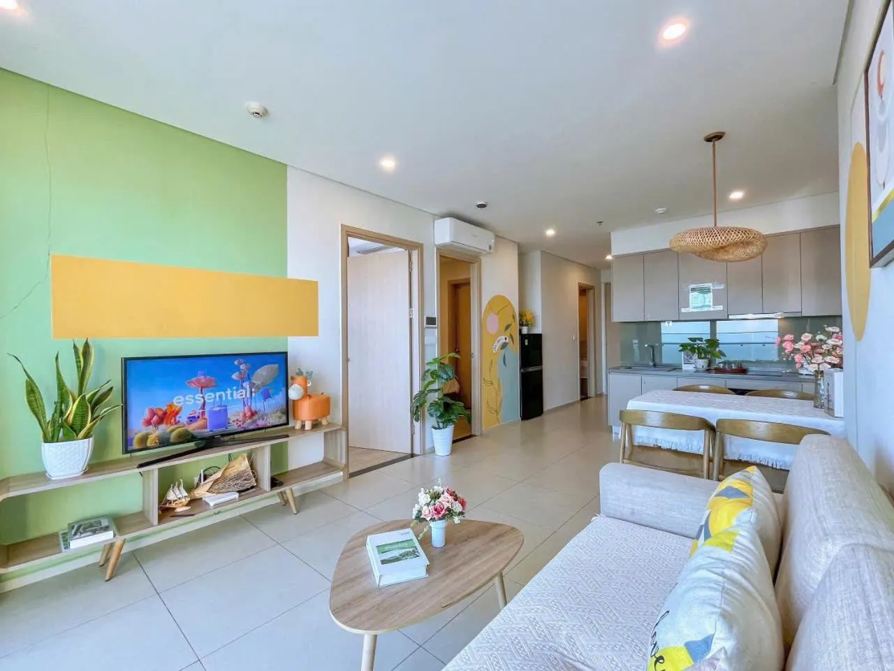 Communal lounge/ TV room in The Sóng Vũng Tàu - Thương's Homestay