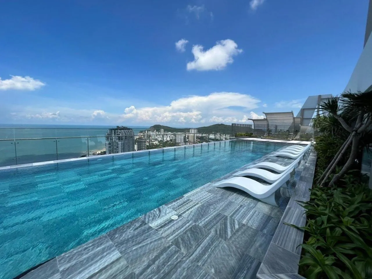 Balcony/Terrace in The Sóng Vũng Tàu - Thương's Homestay