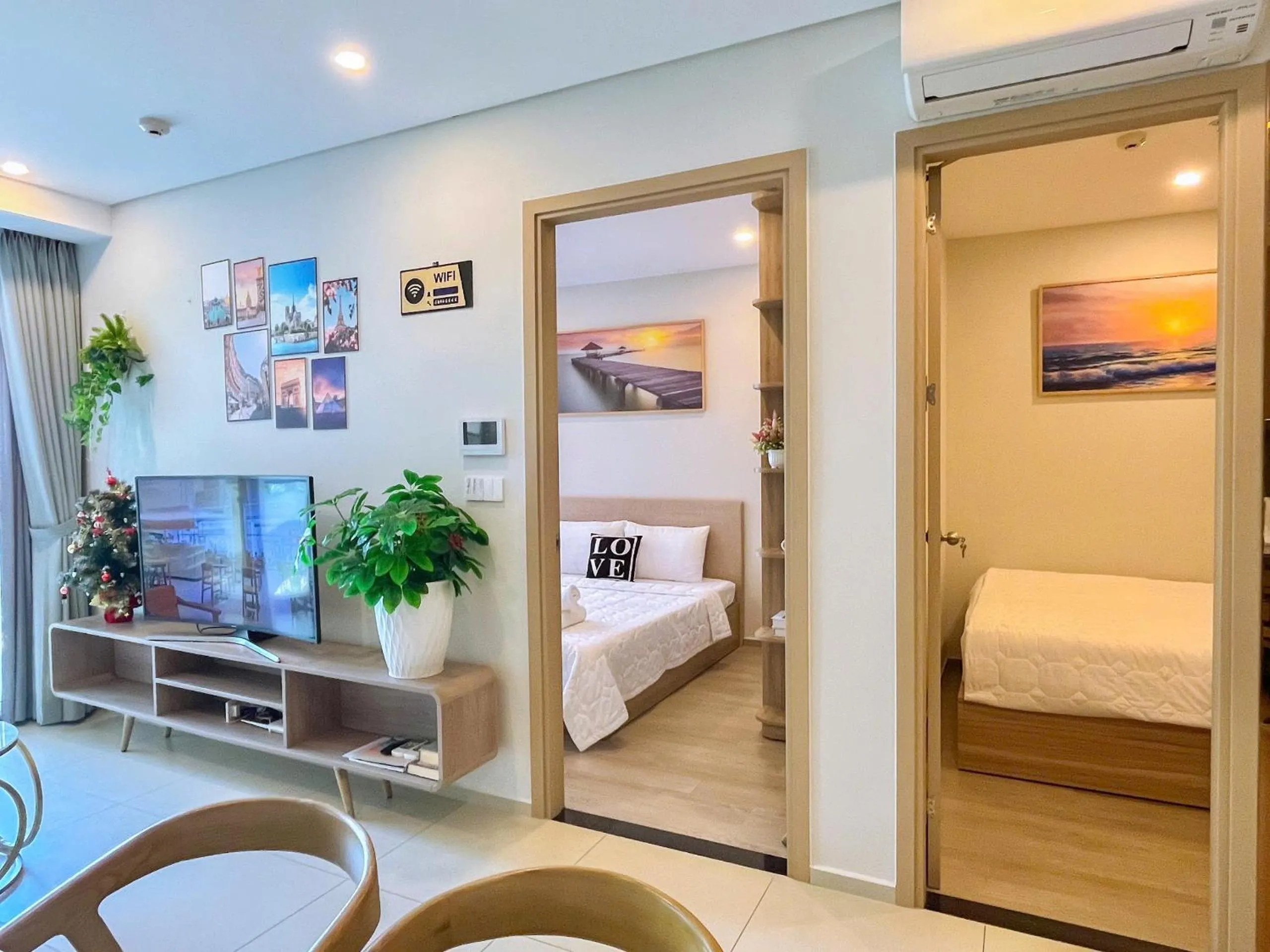 Communal lounge/ TV room in The Sóng Vũng Tàu - Thương's Homestay