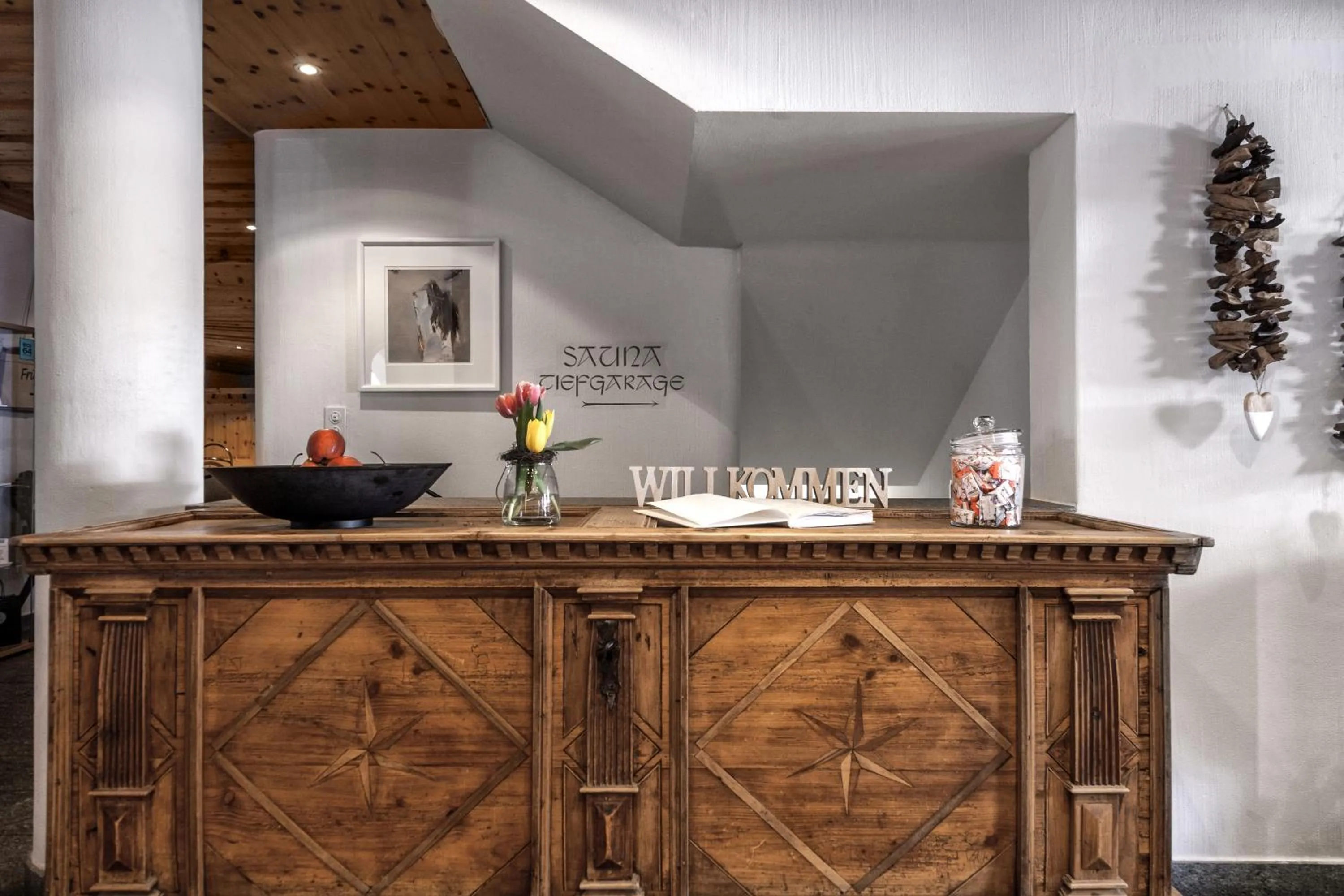 Lobby or reception in Hotel Seehof direkt am Heidsee