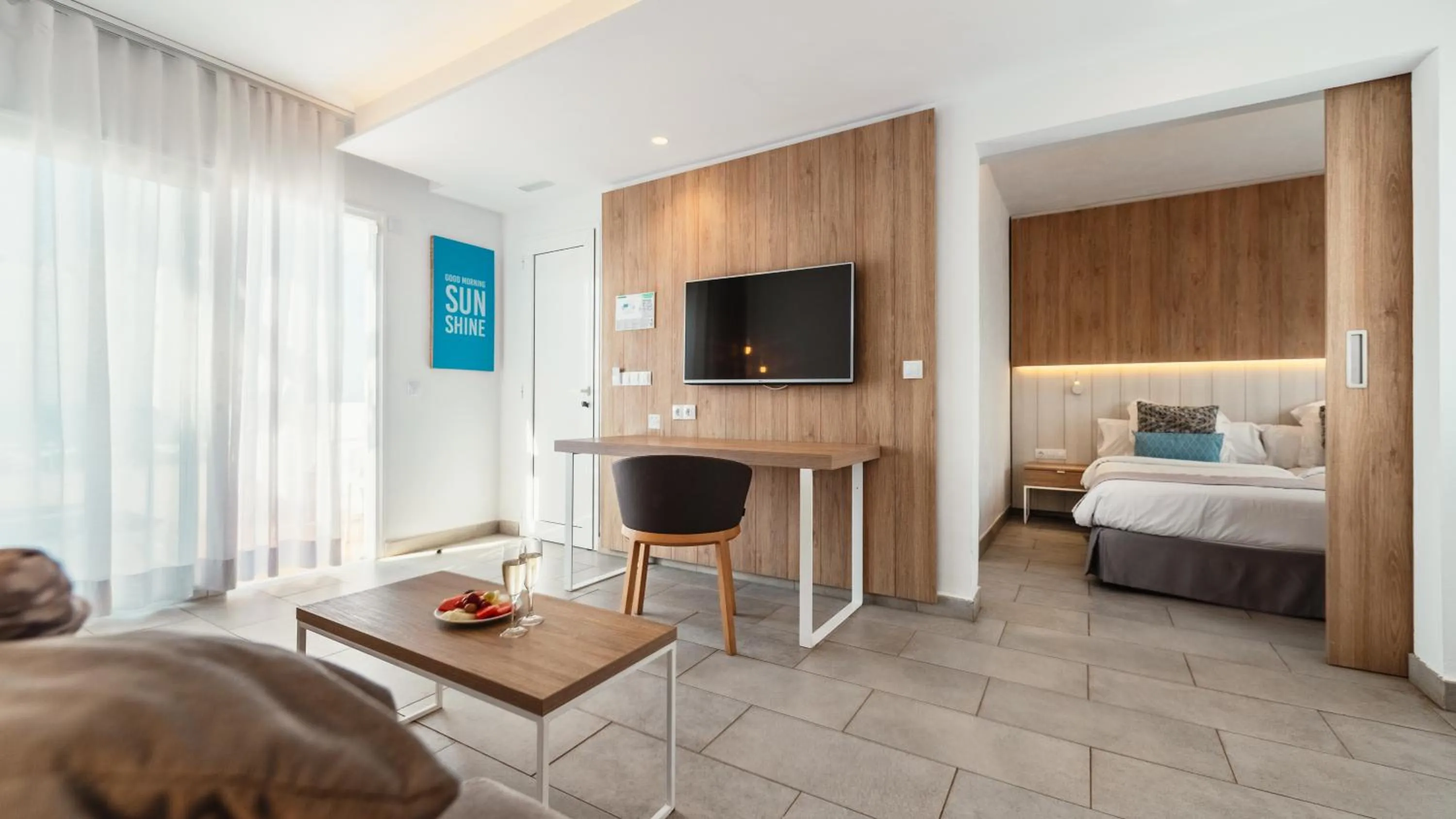 Living room, Bed in Labranda Alyssa Suite Hotel