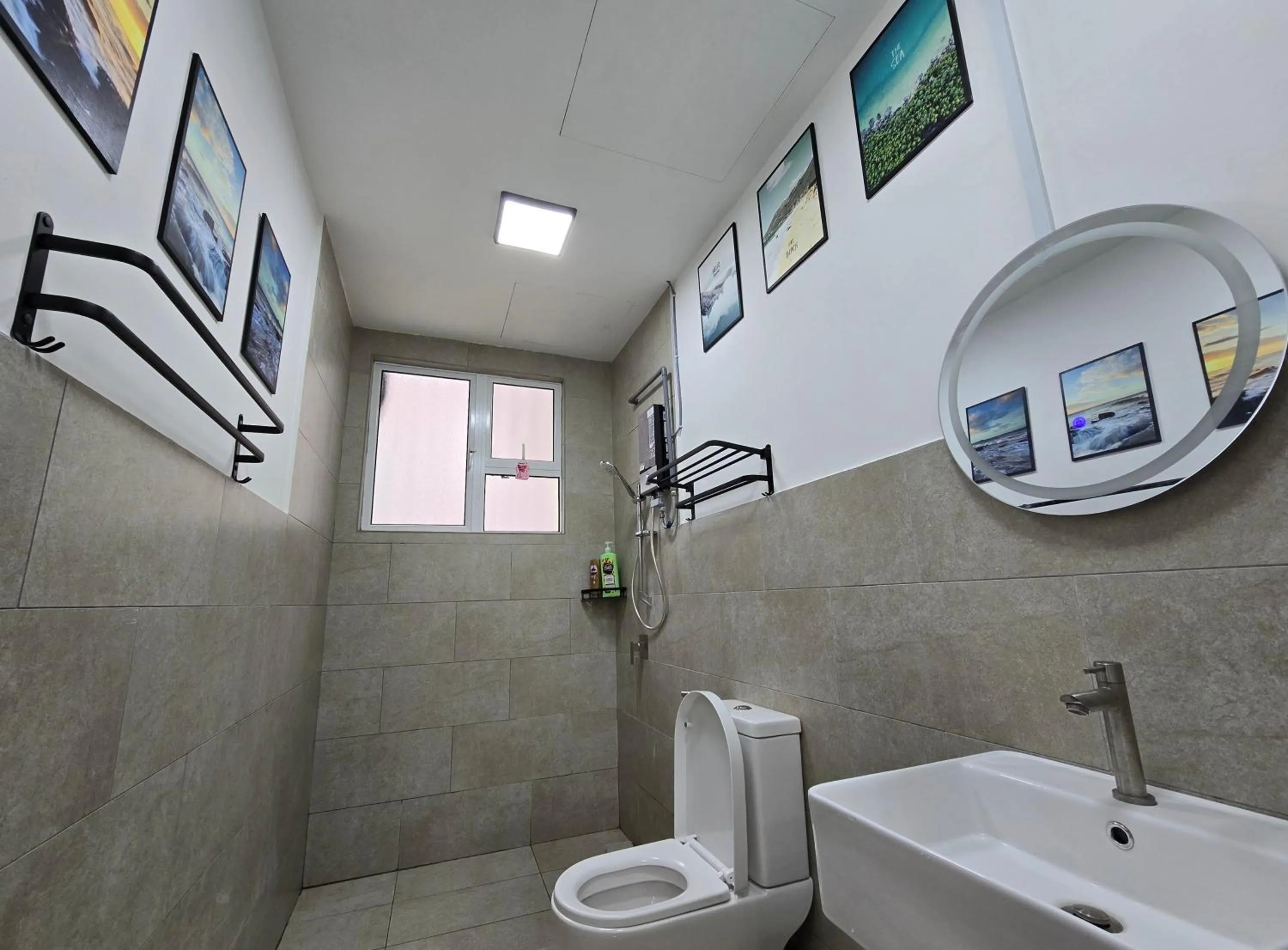 Toilet in Khaimal Valley Suite - Pool View