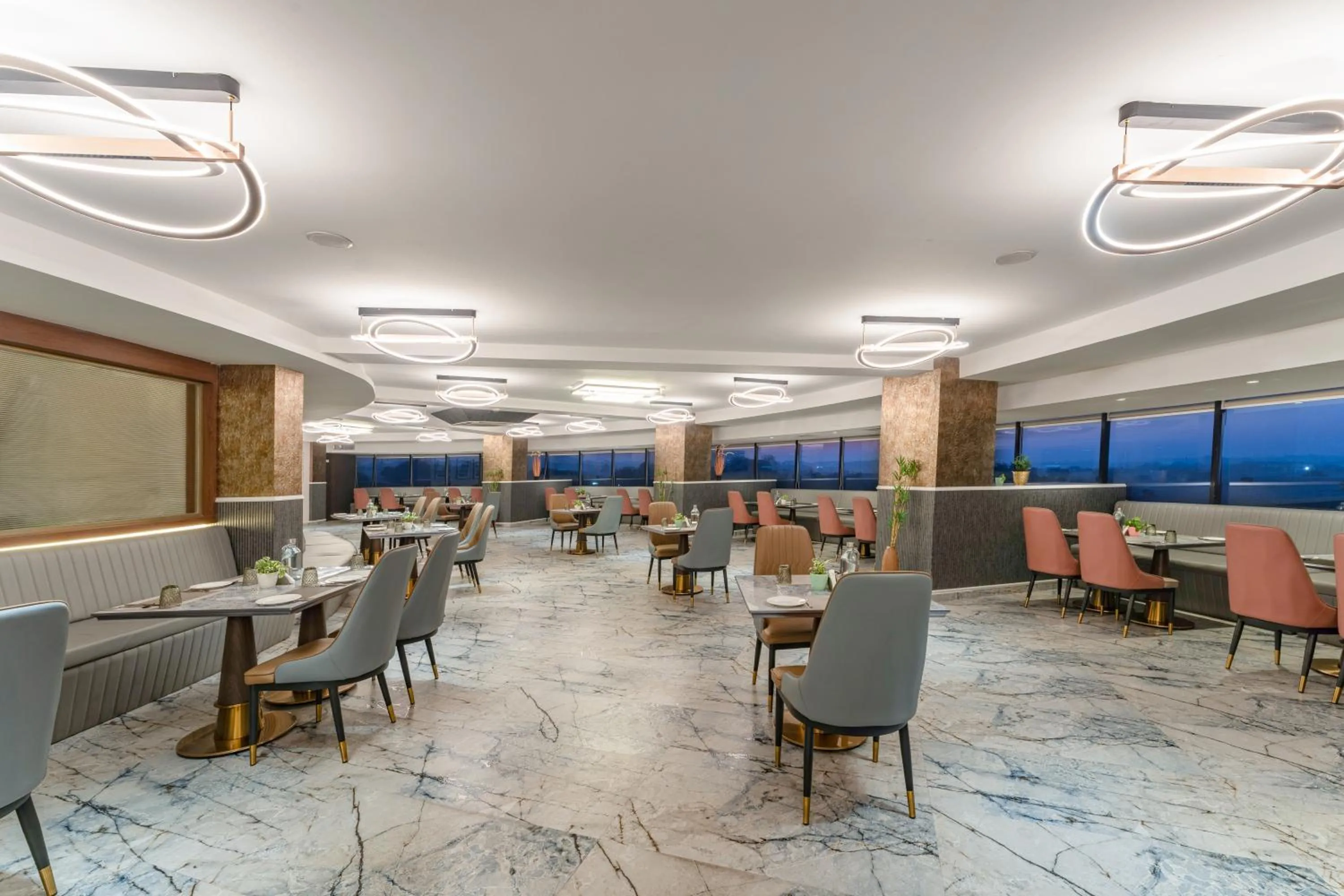 Restaurant/places to eat in Clarks Inn Suites Hyderabad Airport