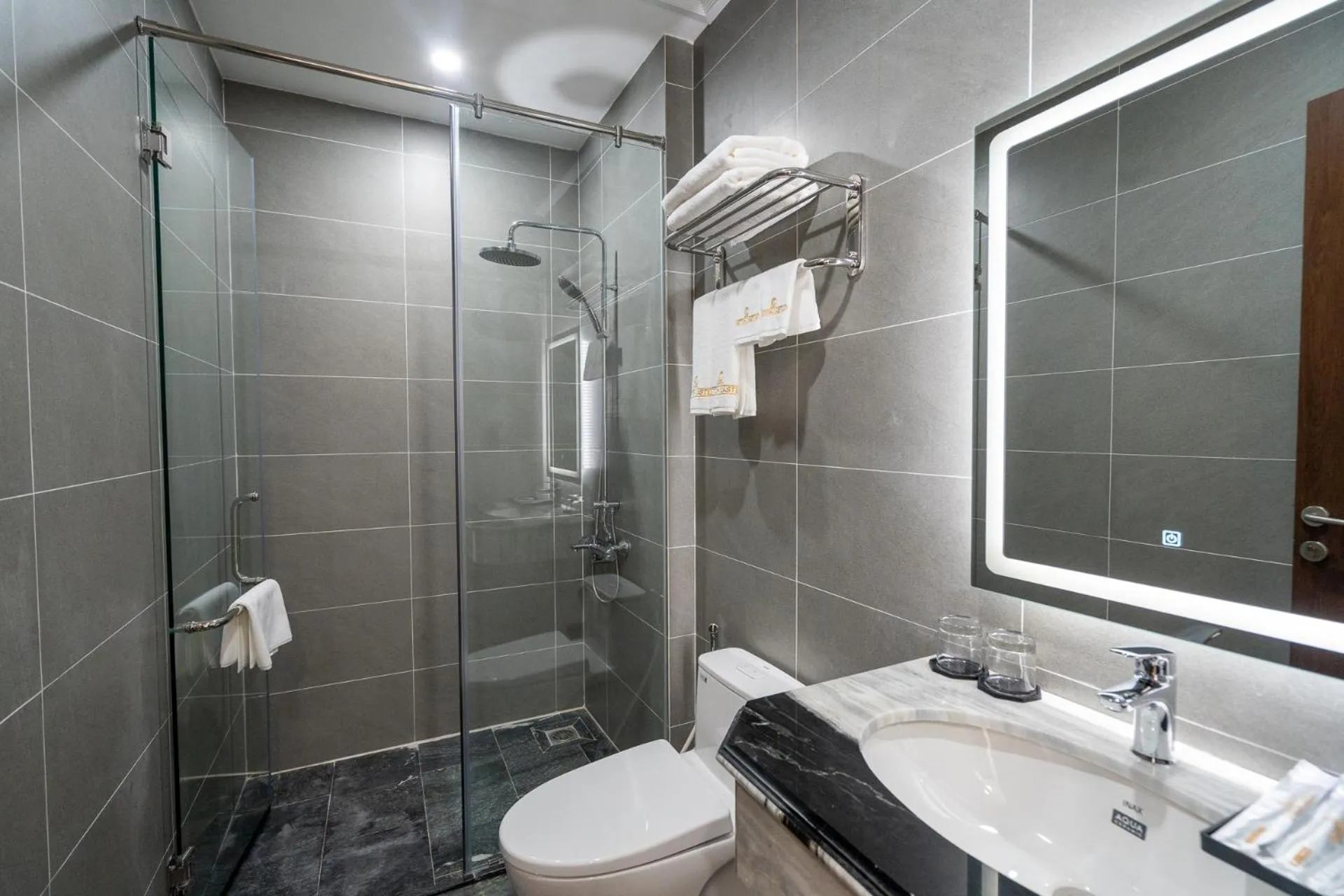 Anston Castle Hotel Phu Quoc Sunset Town