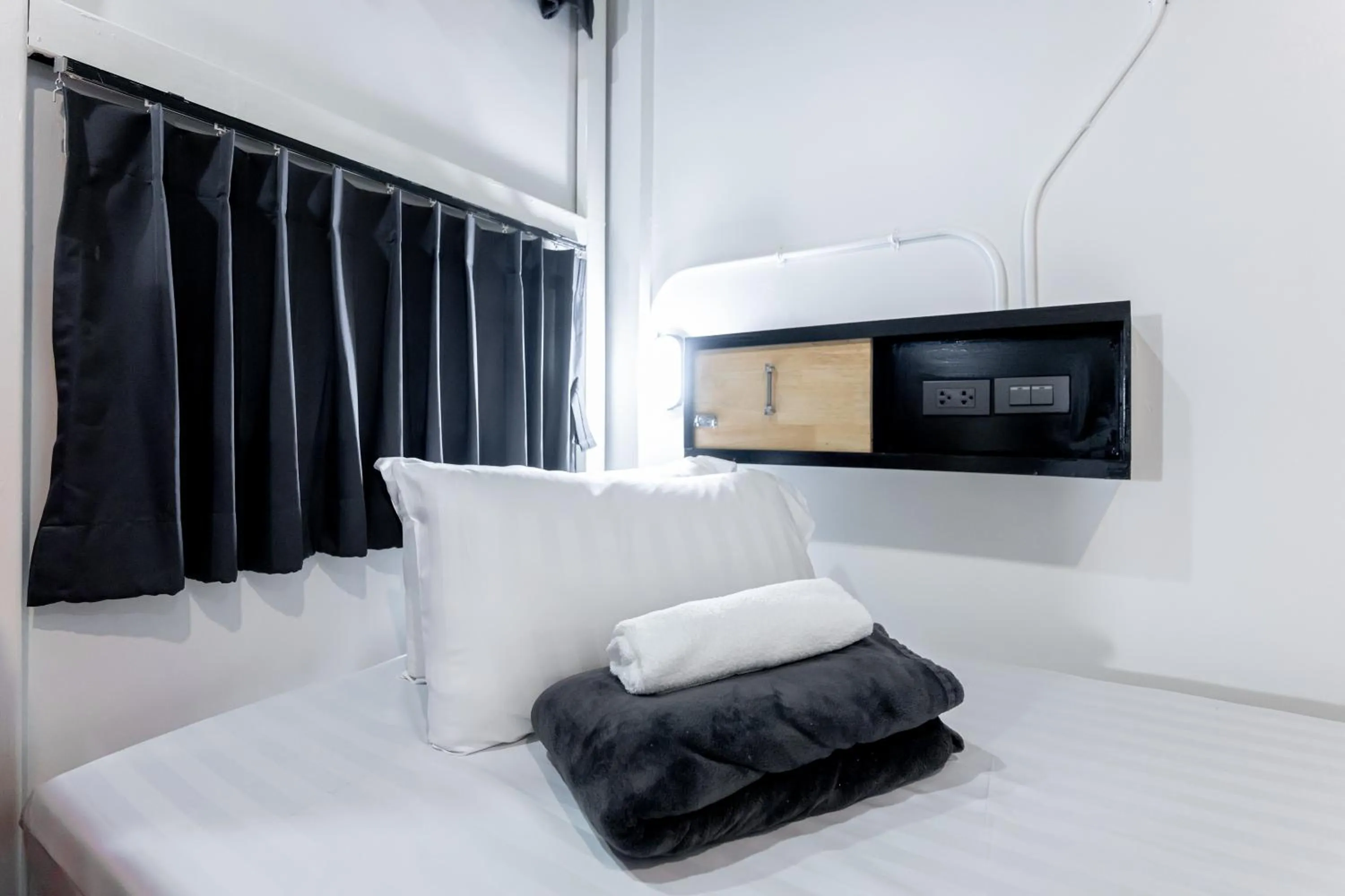 Bed in Vibes Hostel Bangkok