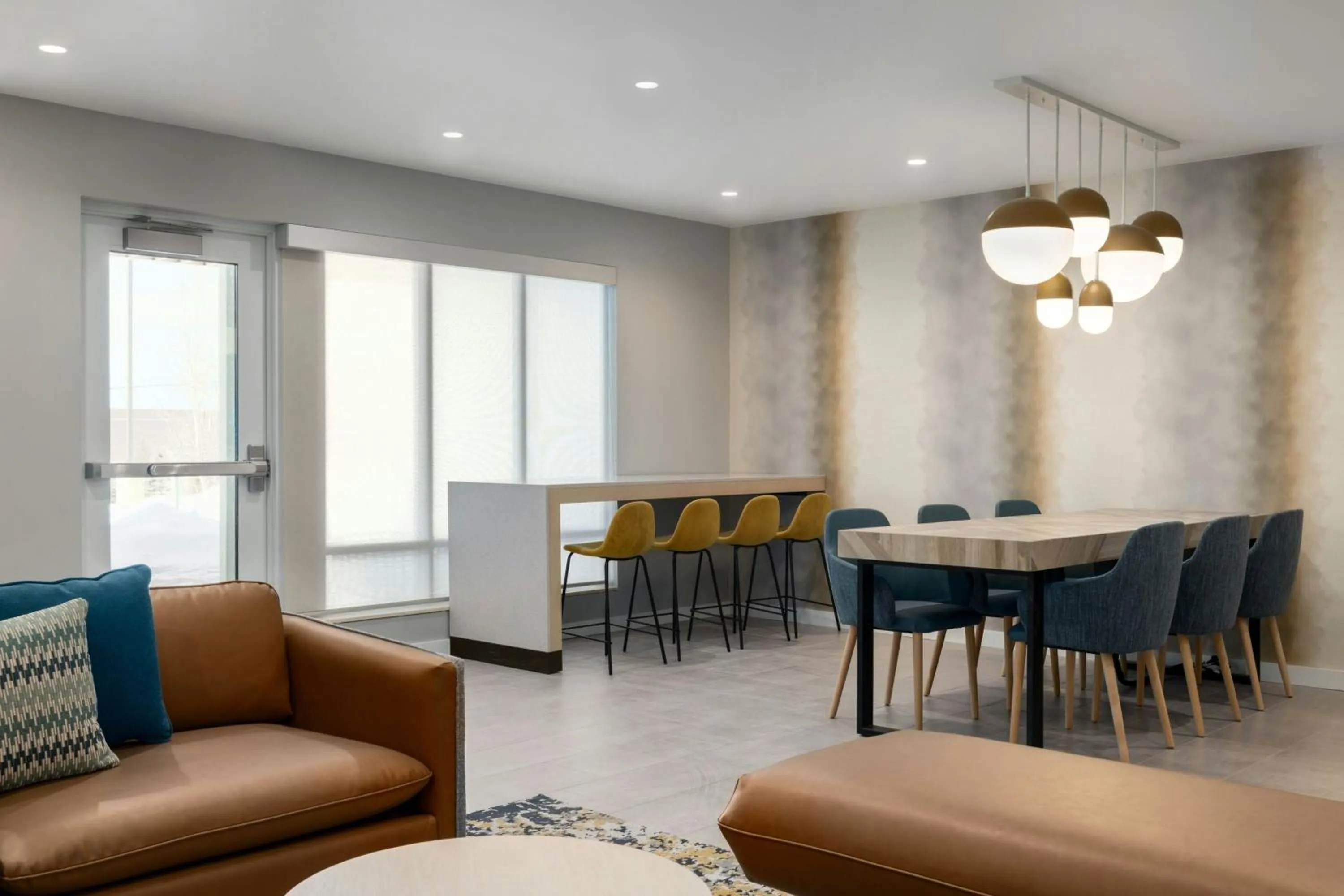 Breakfast in TownePlace Suites by Marriott Duluth