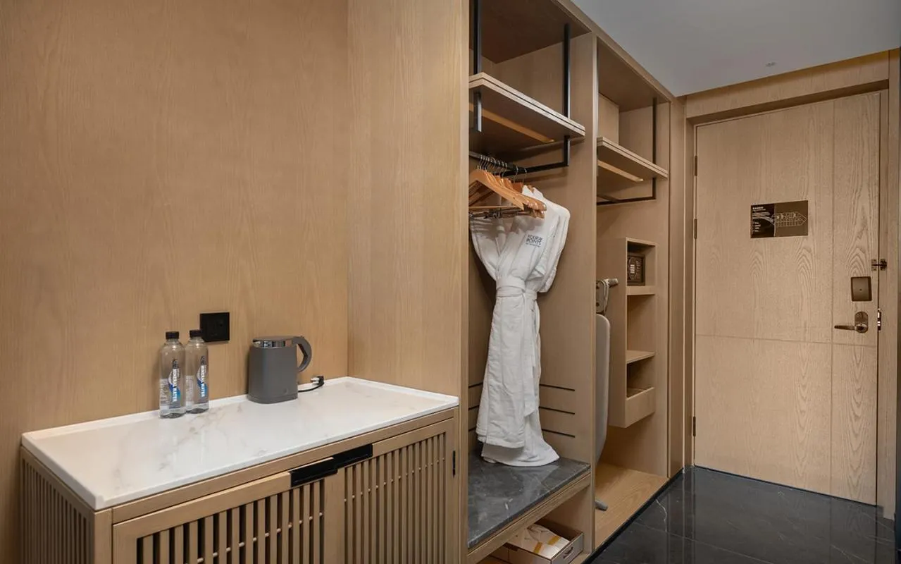 Four Points by Sheraton Dali, Erhai