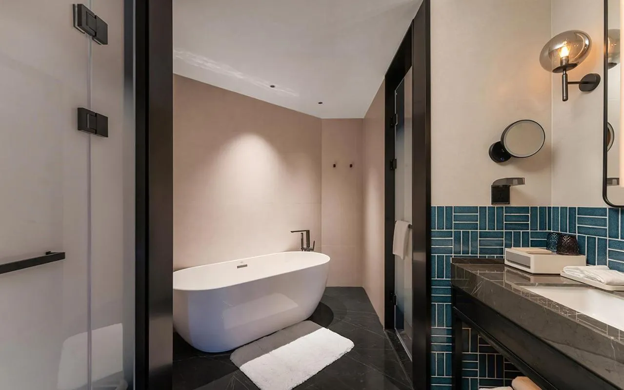 Four Points by Sheraton Dali, Erhai