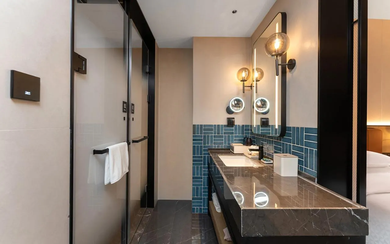 Four Points by Sheraton Dali, Erhai