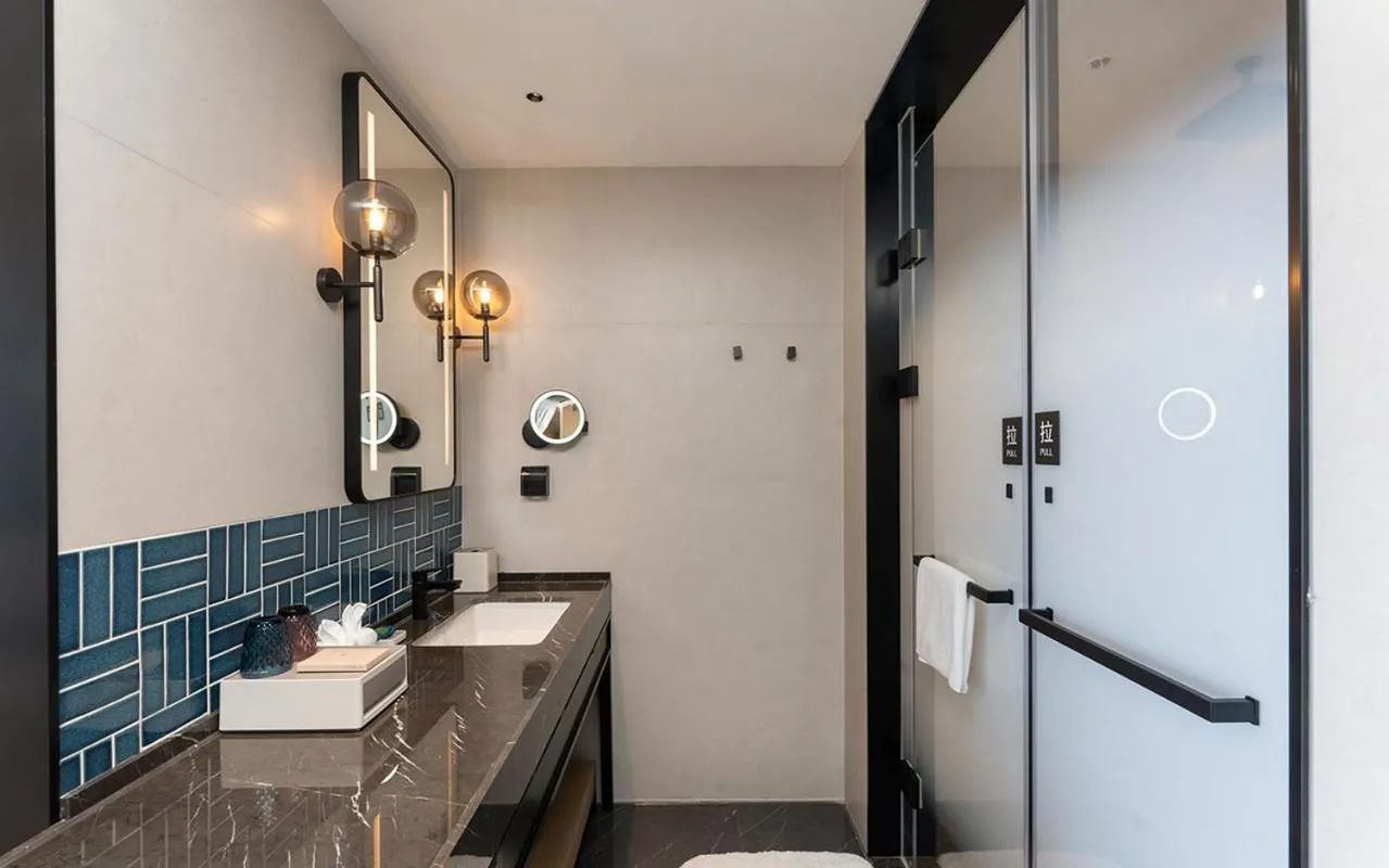 Four Points by Sheraton Dali, Erhai