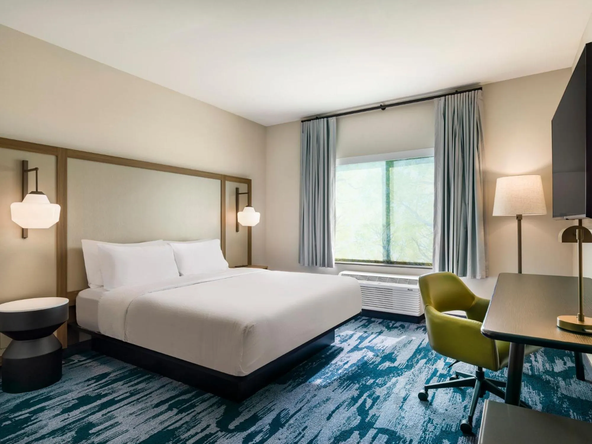 Bedroom, Bed in Fairfield Inn & Suites Hanford