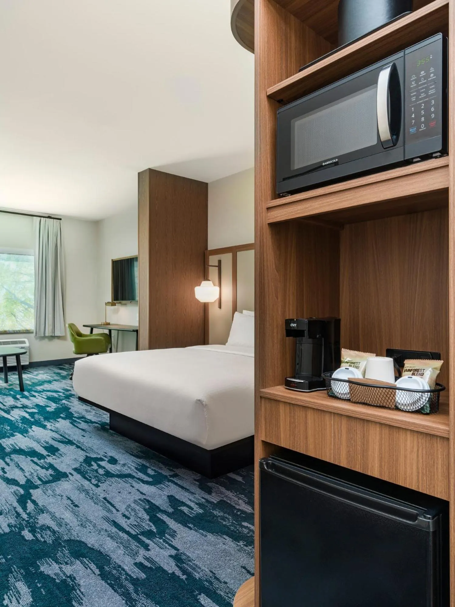 Bed in Fairfield Inn & Suites Hanford