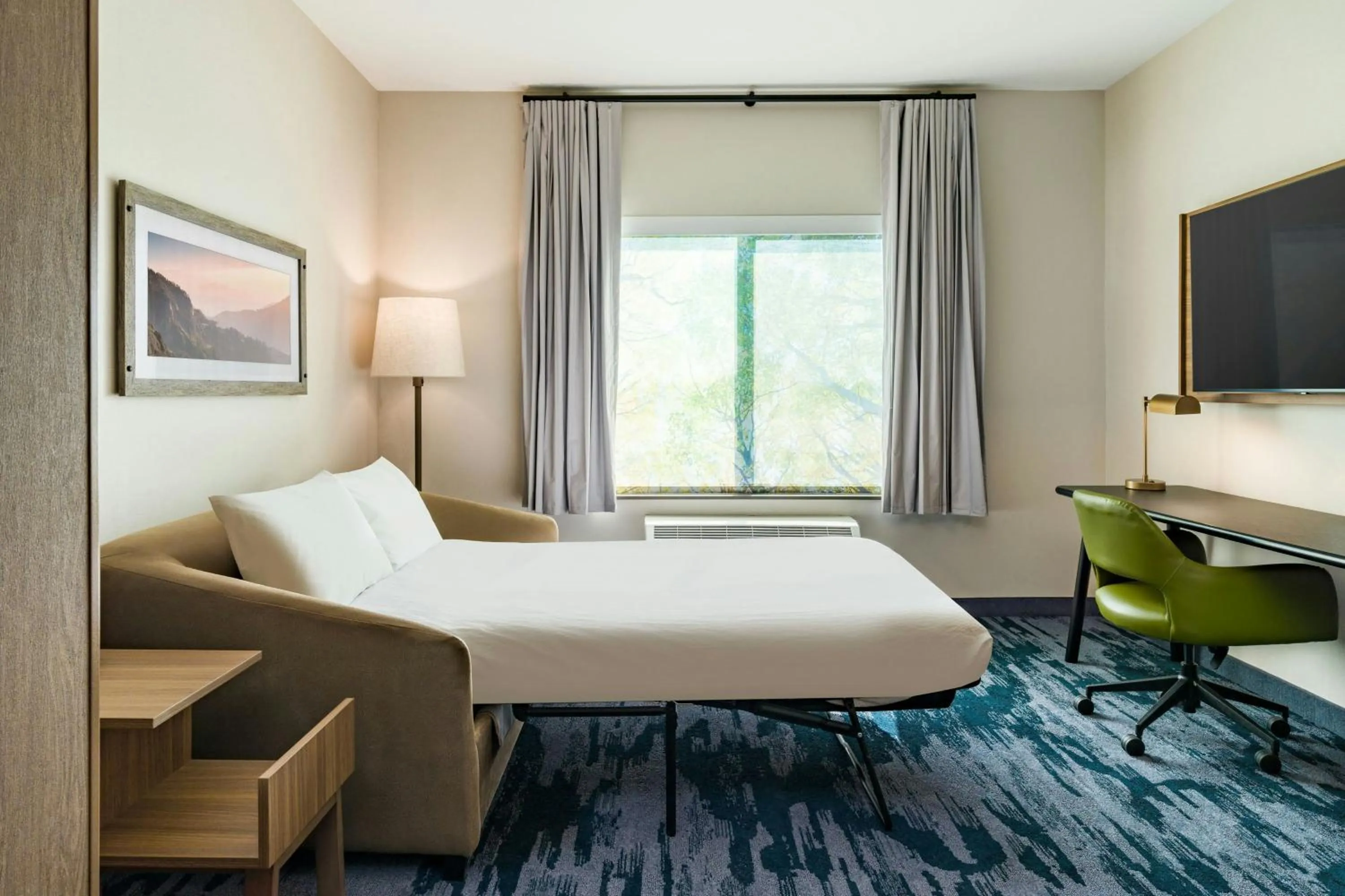 Photo of the whole room, Bed in Fairfield Inn & Suites Hanford