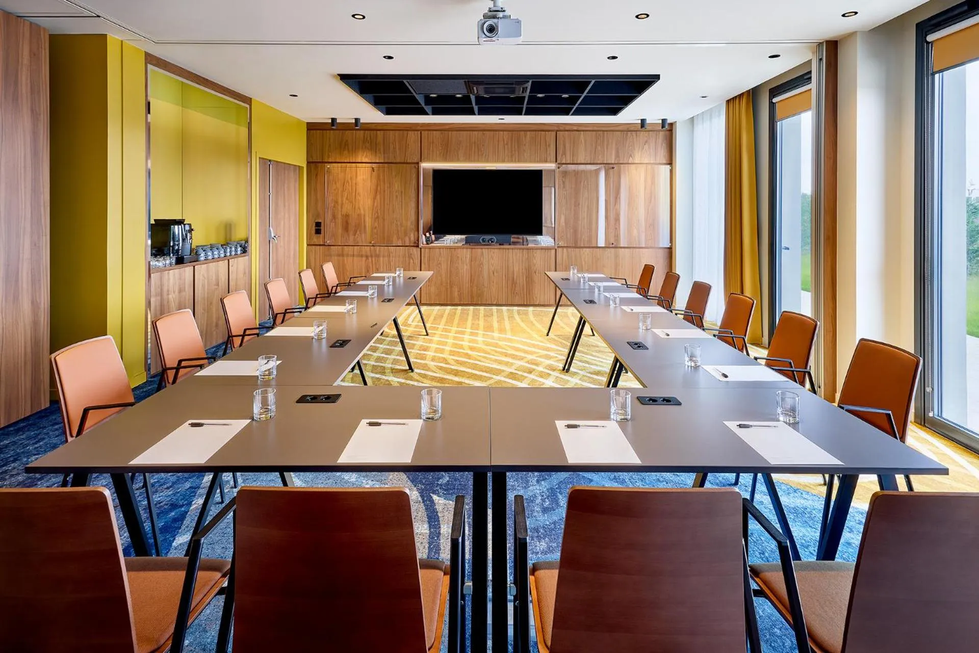 Meeting/conference room in Courtyard by Marriott Lyon Eurexpo Stadium