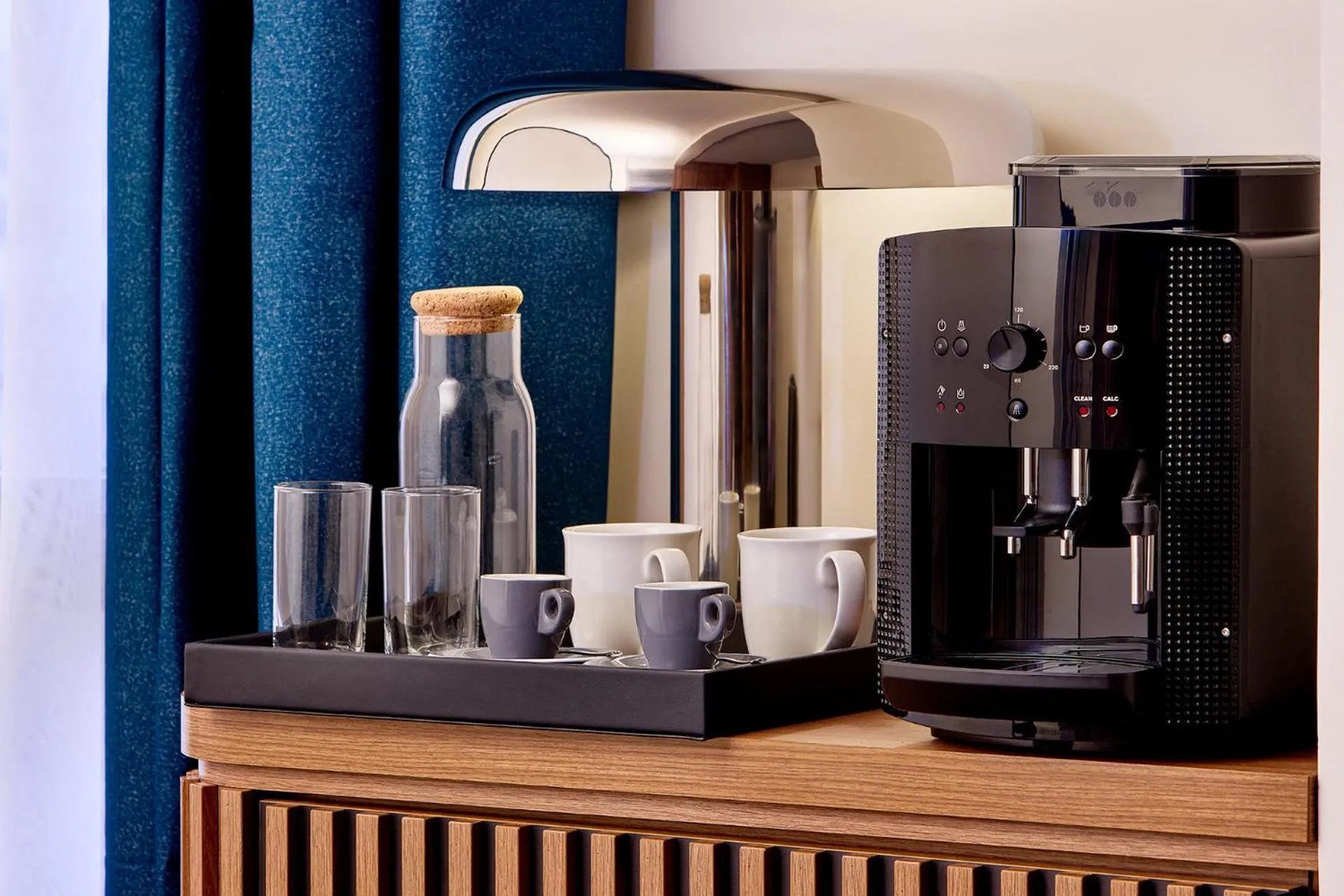 Coffee/tea facilities in Courtyard by Marriott Lyon Eurexpo Stadium