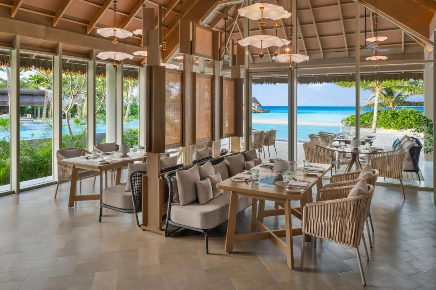 Restaurant/places to eat in JW Marriott Maldives Kaafu Atoll Island Resort