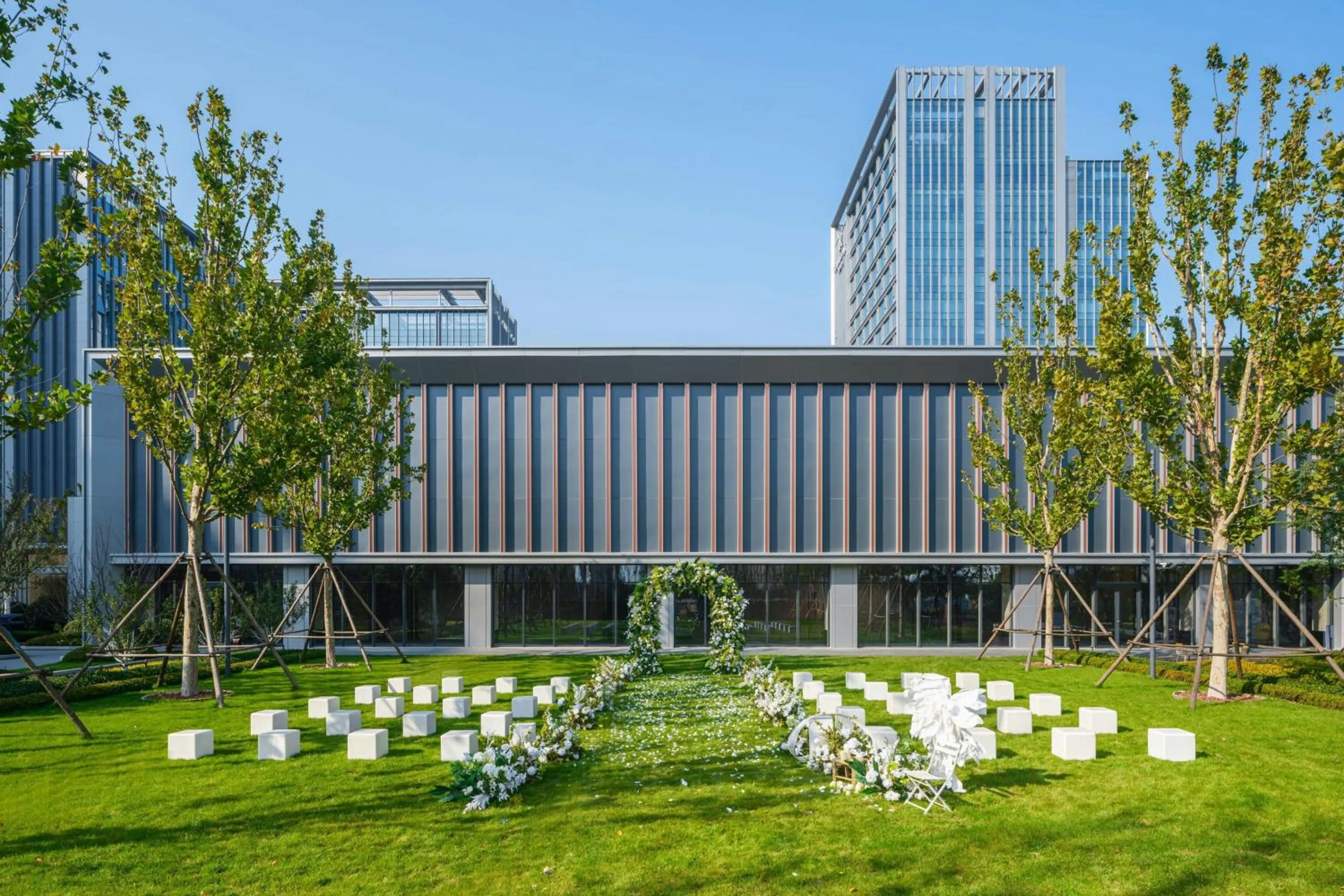 Banquet/Function facilities in Renaissance Qingdao Hotel