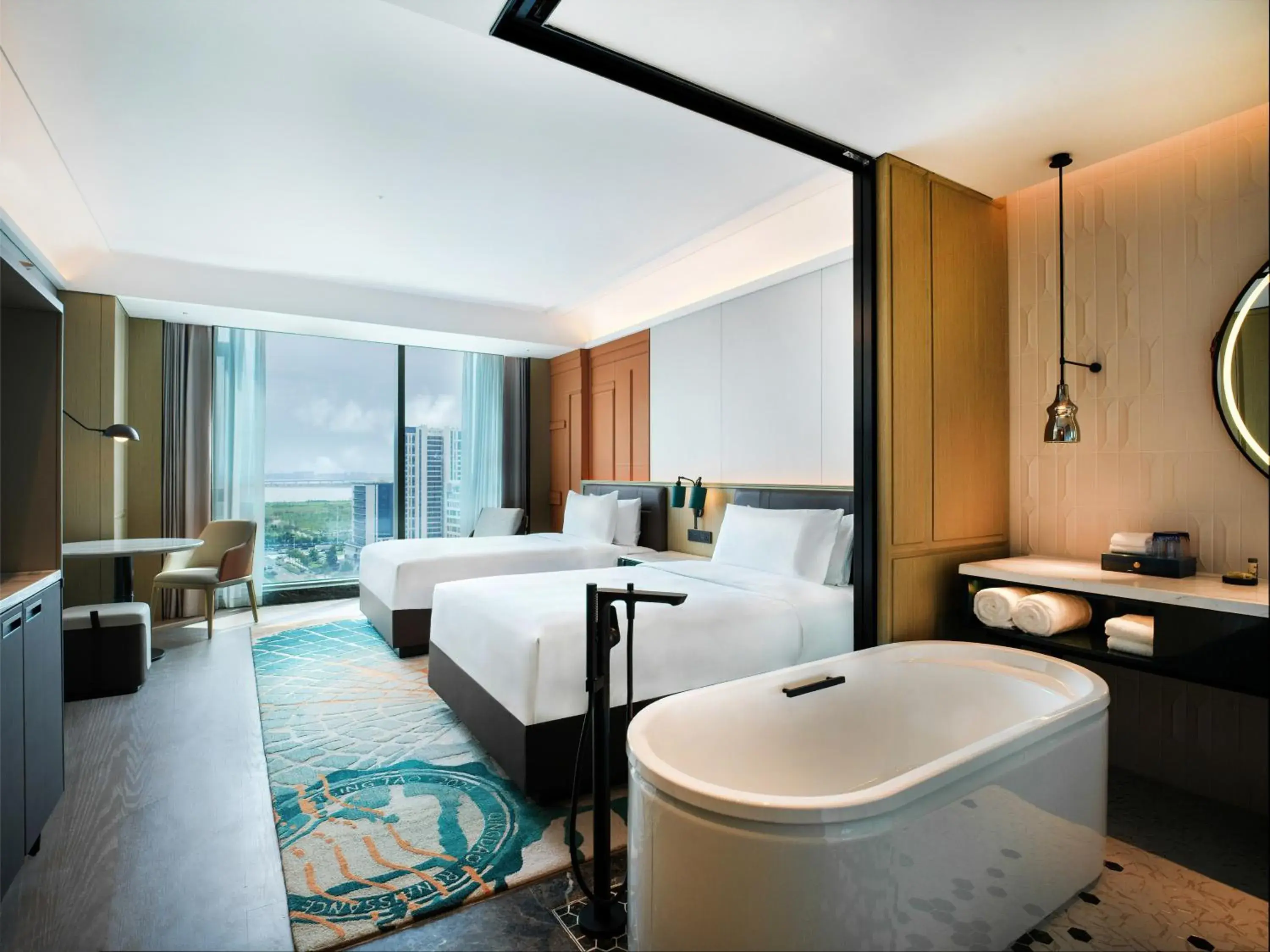 Double Room with Two Double Beds in Renaissance Qingdao Hotel Double Room with Two Double Beds in Renaissance Qingdao Hotel