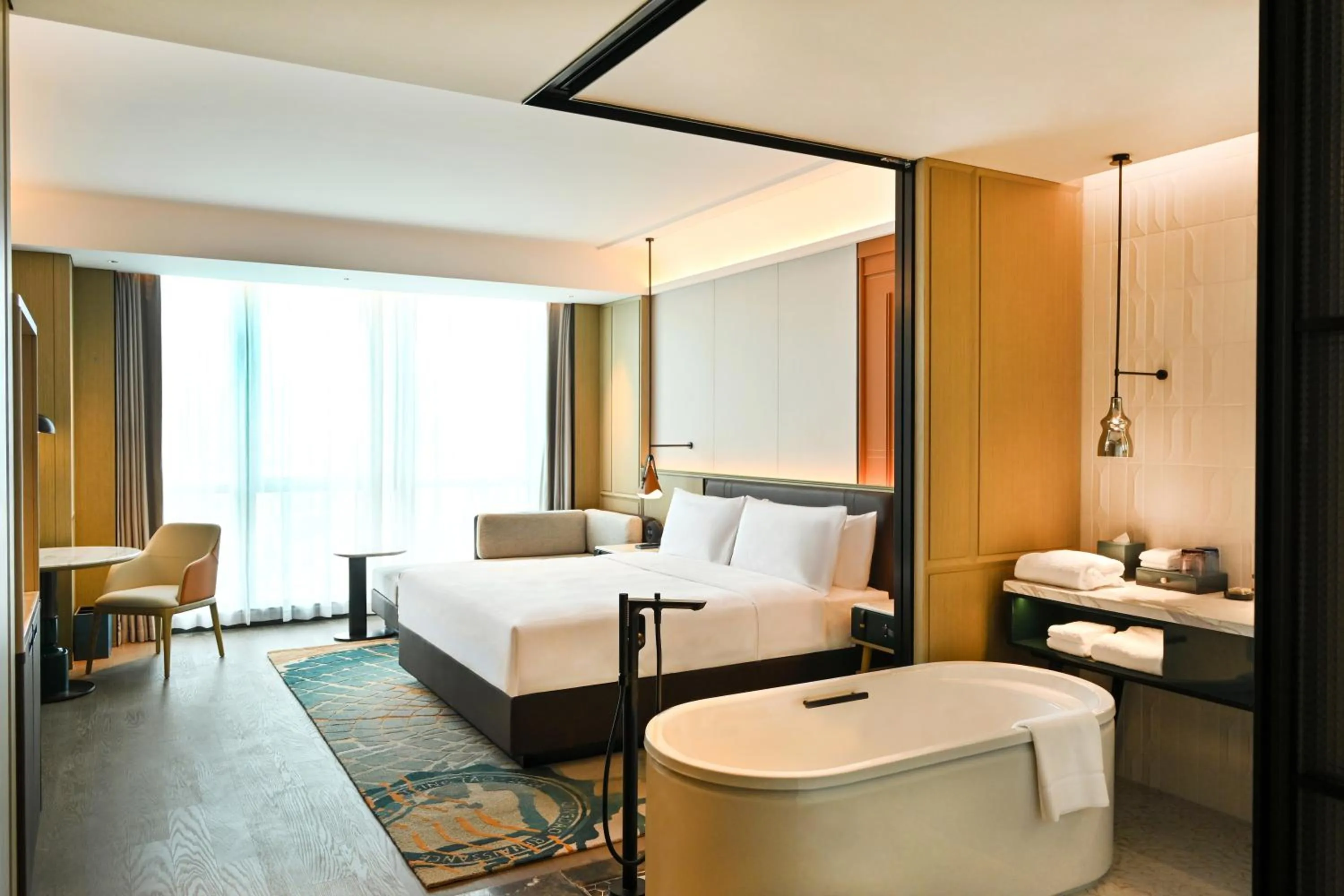 Bedroom, Bed in Renaissance Qingdao Hotel