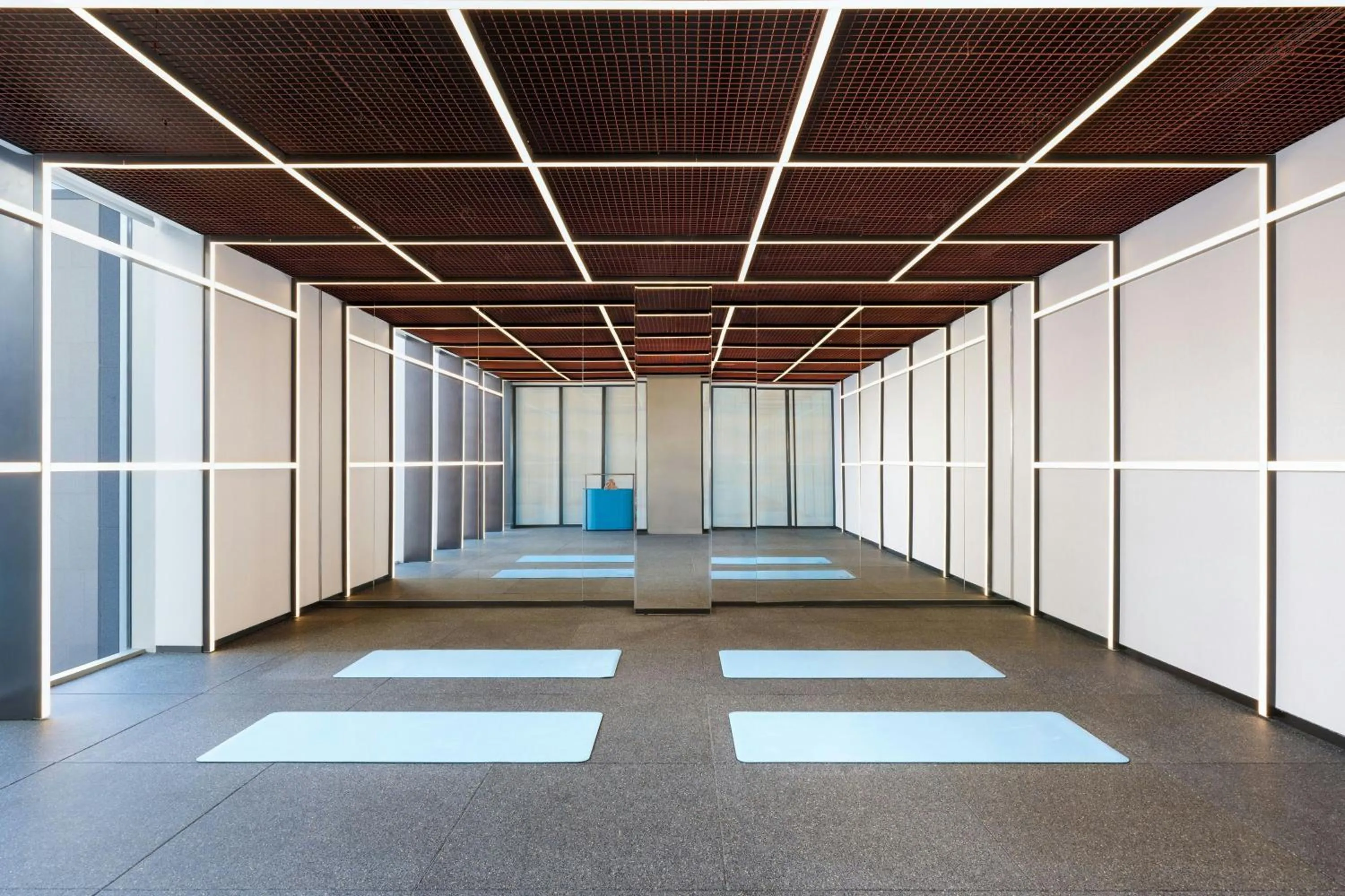 Fitness centre/facilities in Renaissance Qingdao Hotel