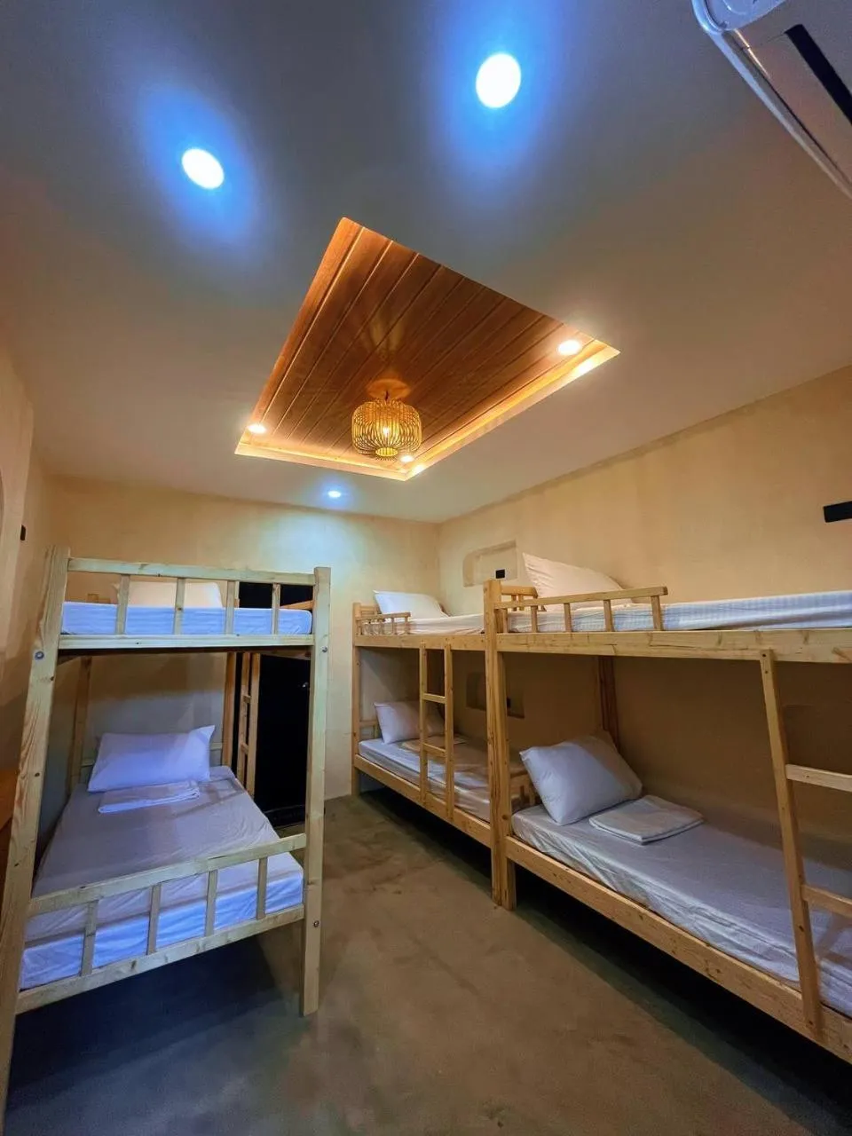 Bed in Kada Hostel by Surfsand