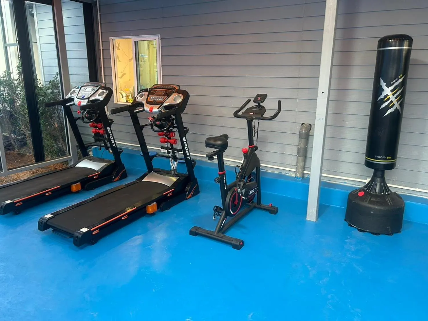 Fitness centre/facilities in Space House Hotel Phuket