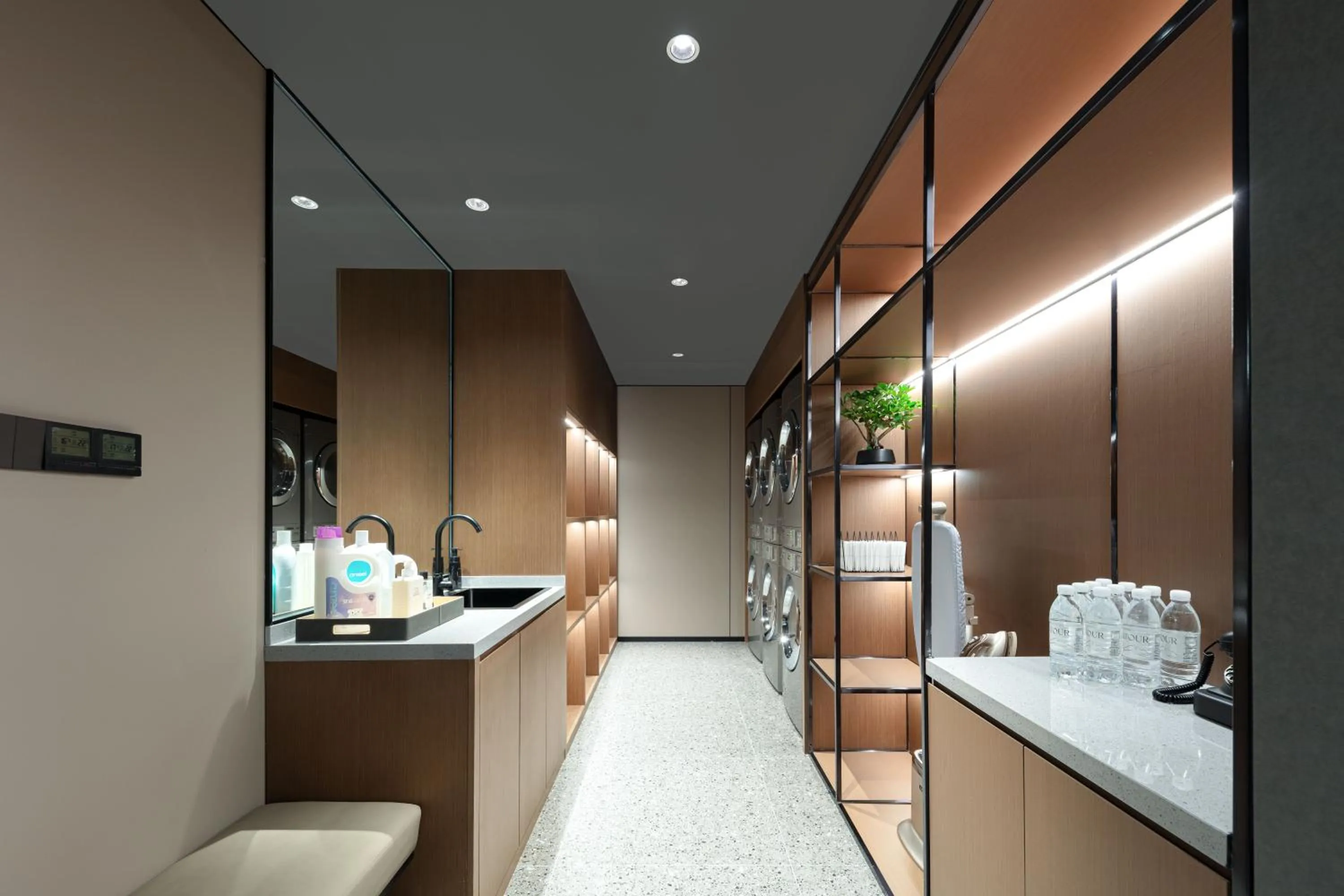 laundry in Atour Hotel Hangzhou Xiaoshan Kaiyuan Plaza