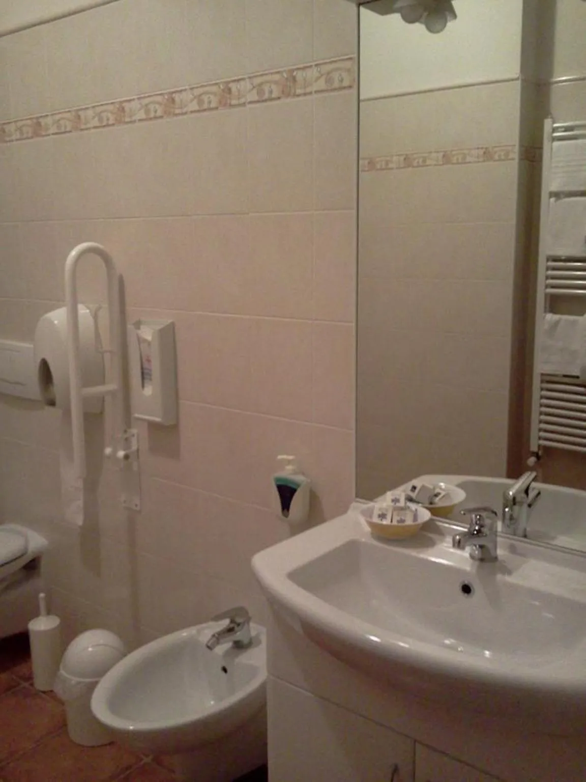 Toilet in Albergo Al Portico