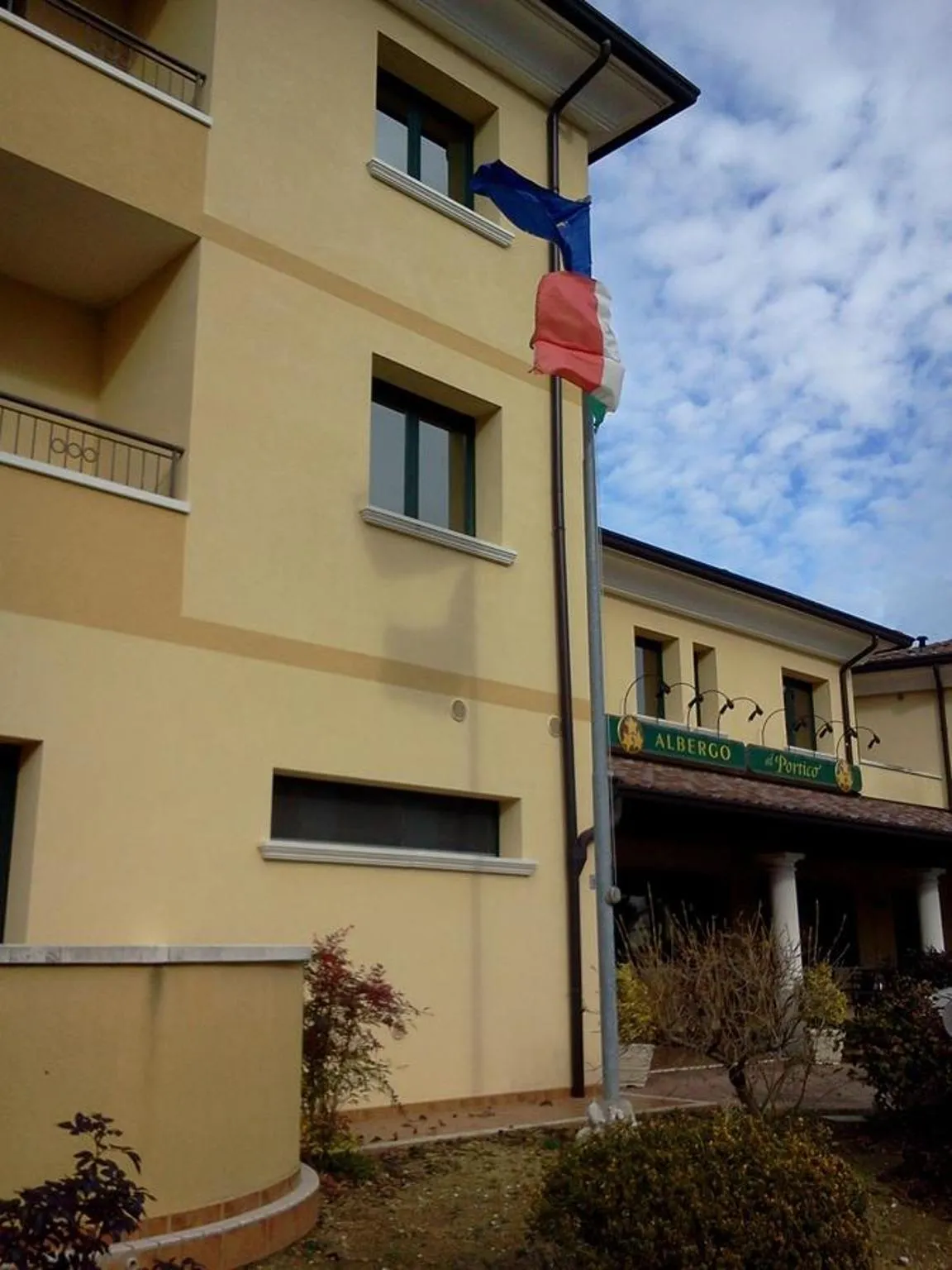 Facade/entrance in Albergo Al Portico