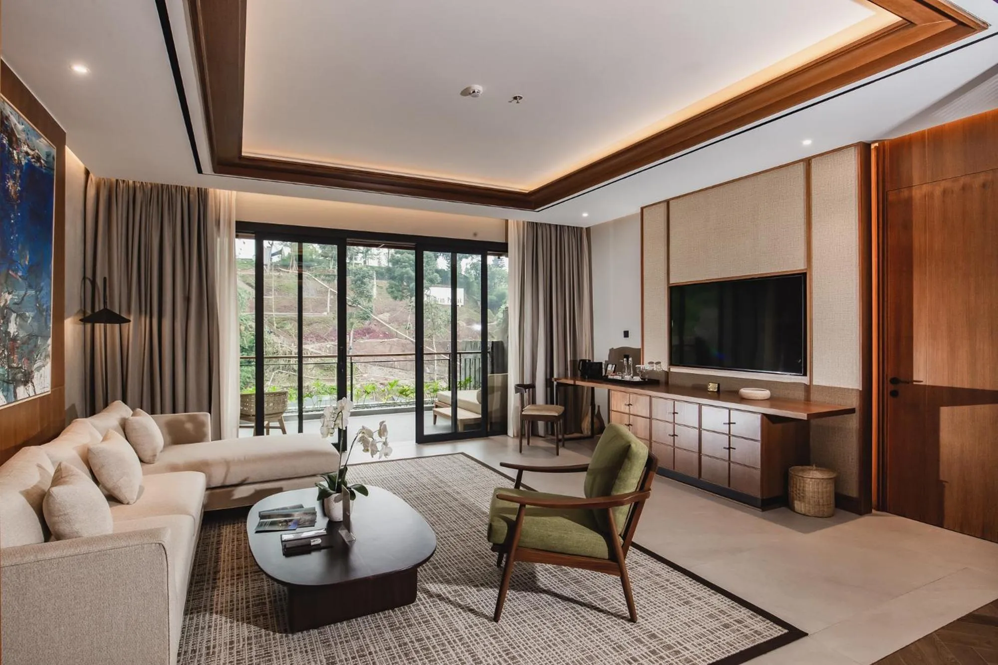 TV and multimedia in Plataran Puncak Suites