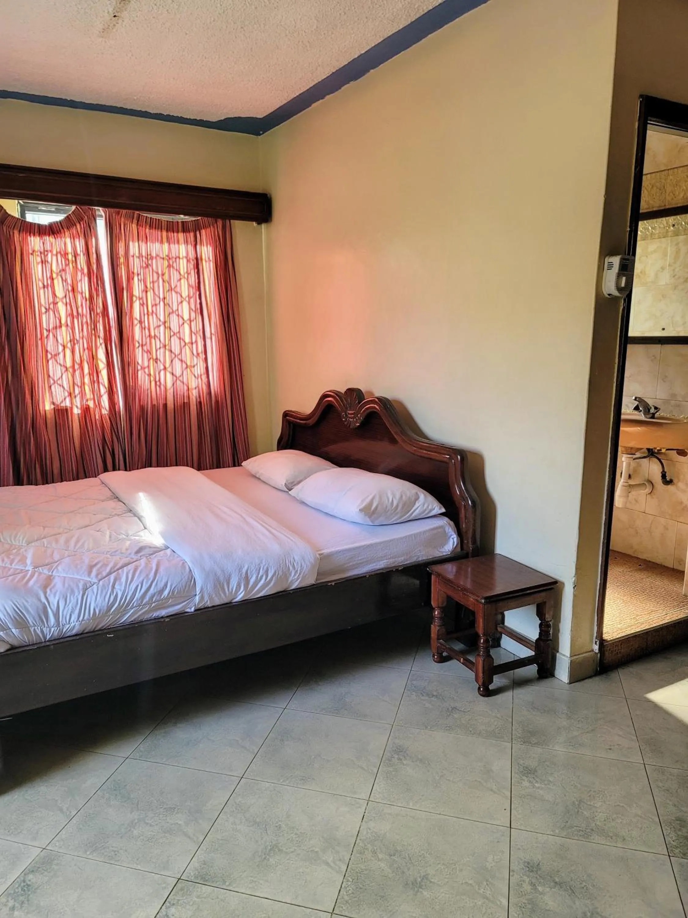 Bed in Nairobi Glory Palace Hotel