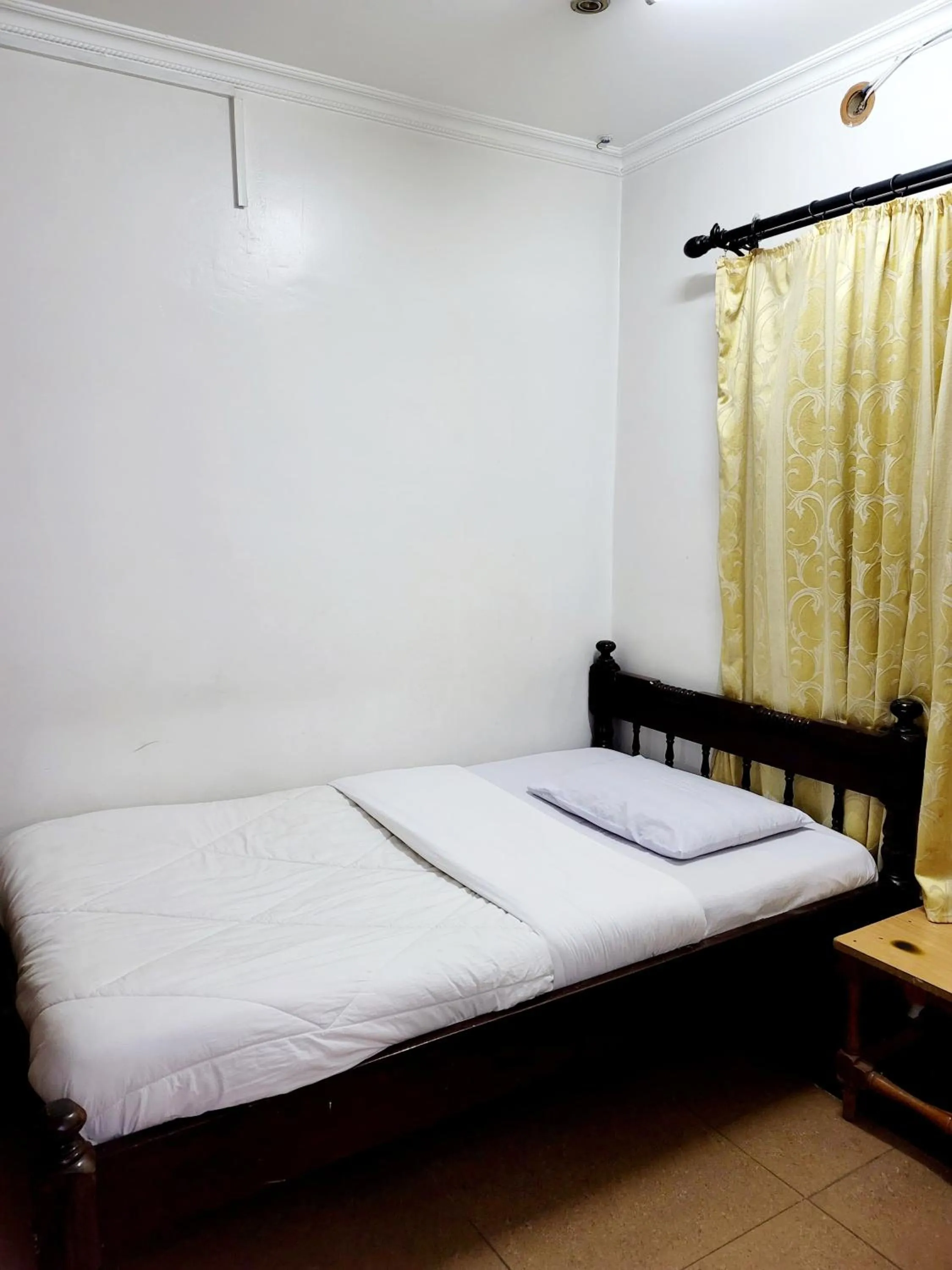 Bed in Nairobi Glory Palace Hotel