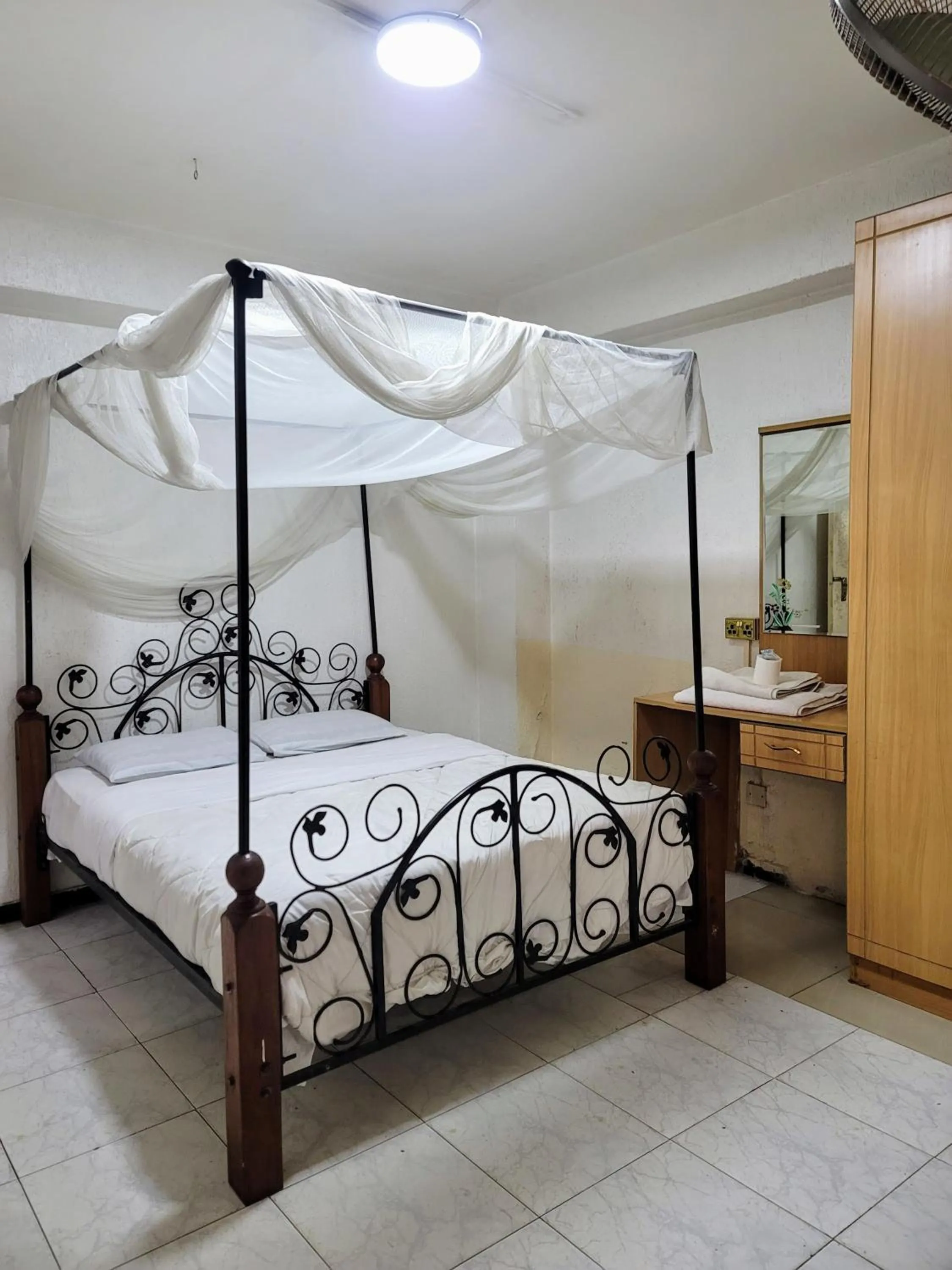 Bed in Nairobi Glory Palace Hotel