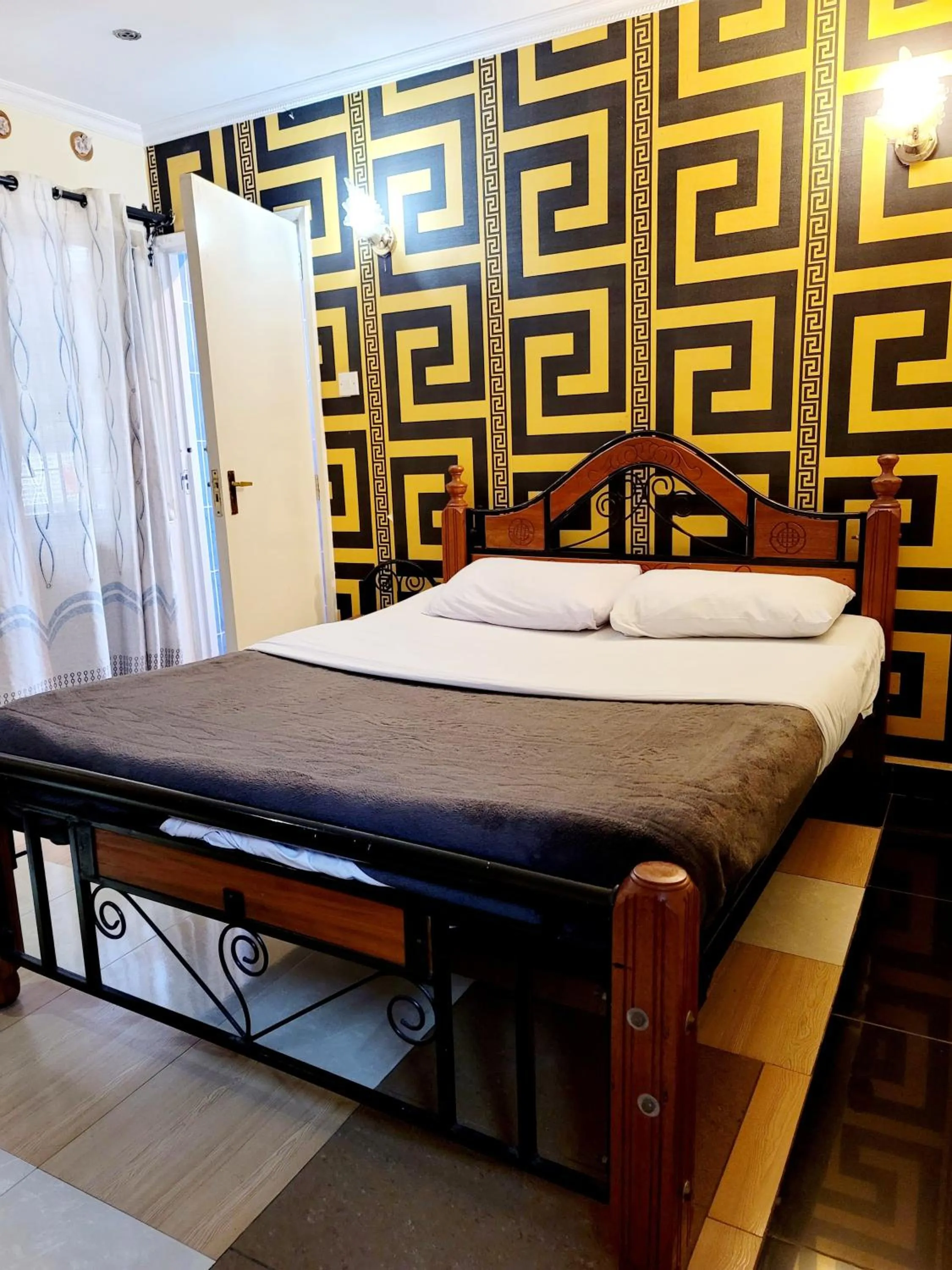 Bed in Nairobi Glory Palace Hotel