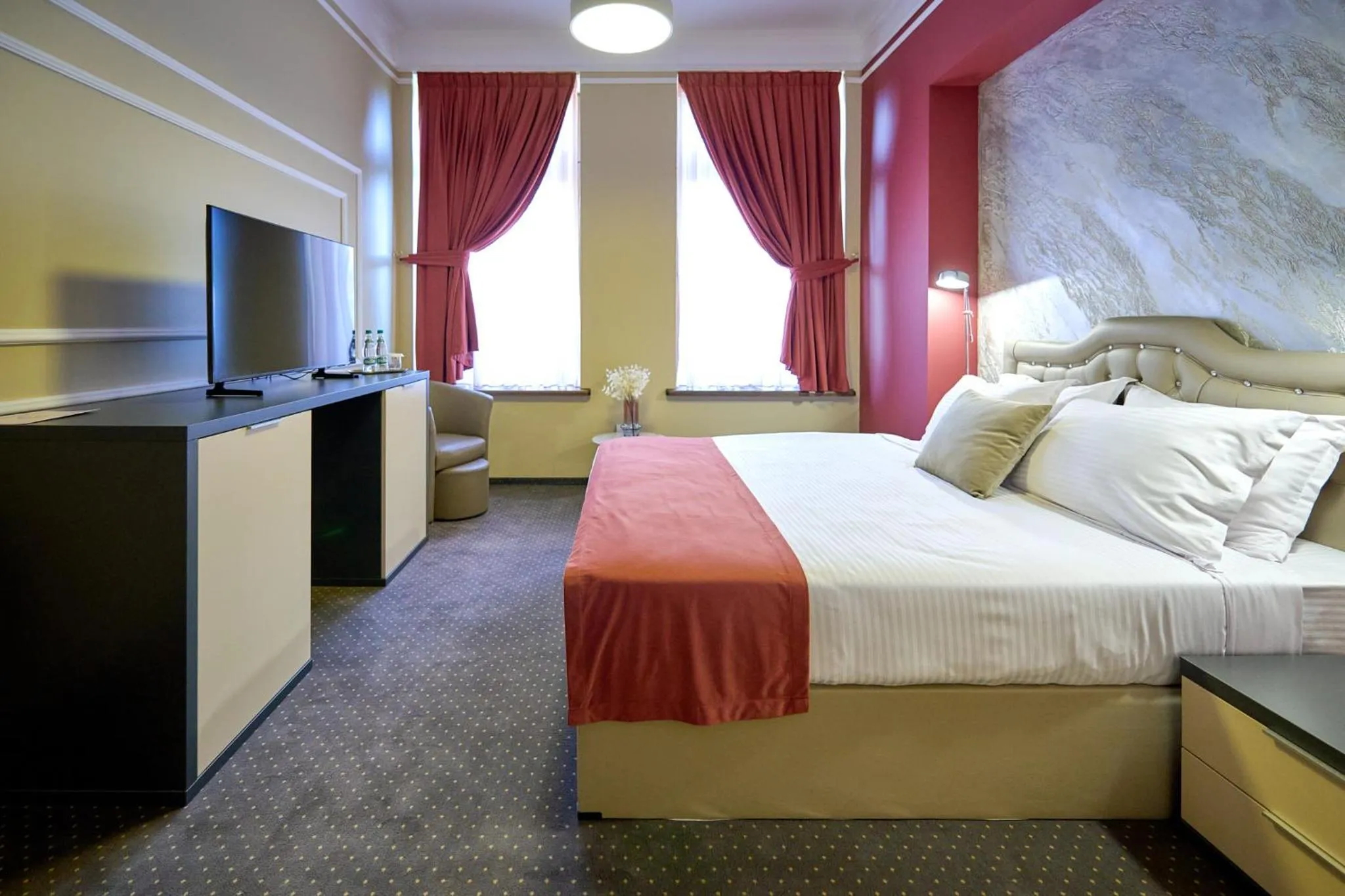 Bed in G Danube Boutique Hotel