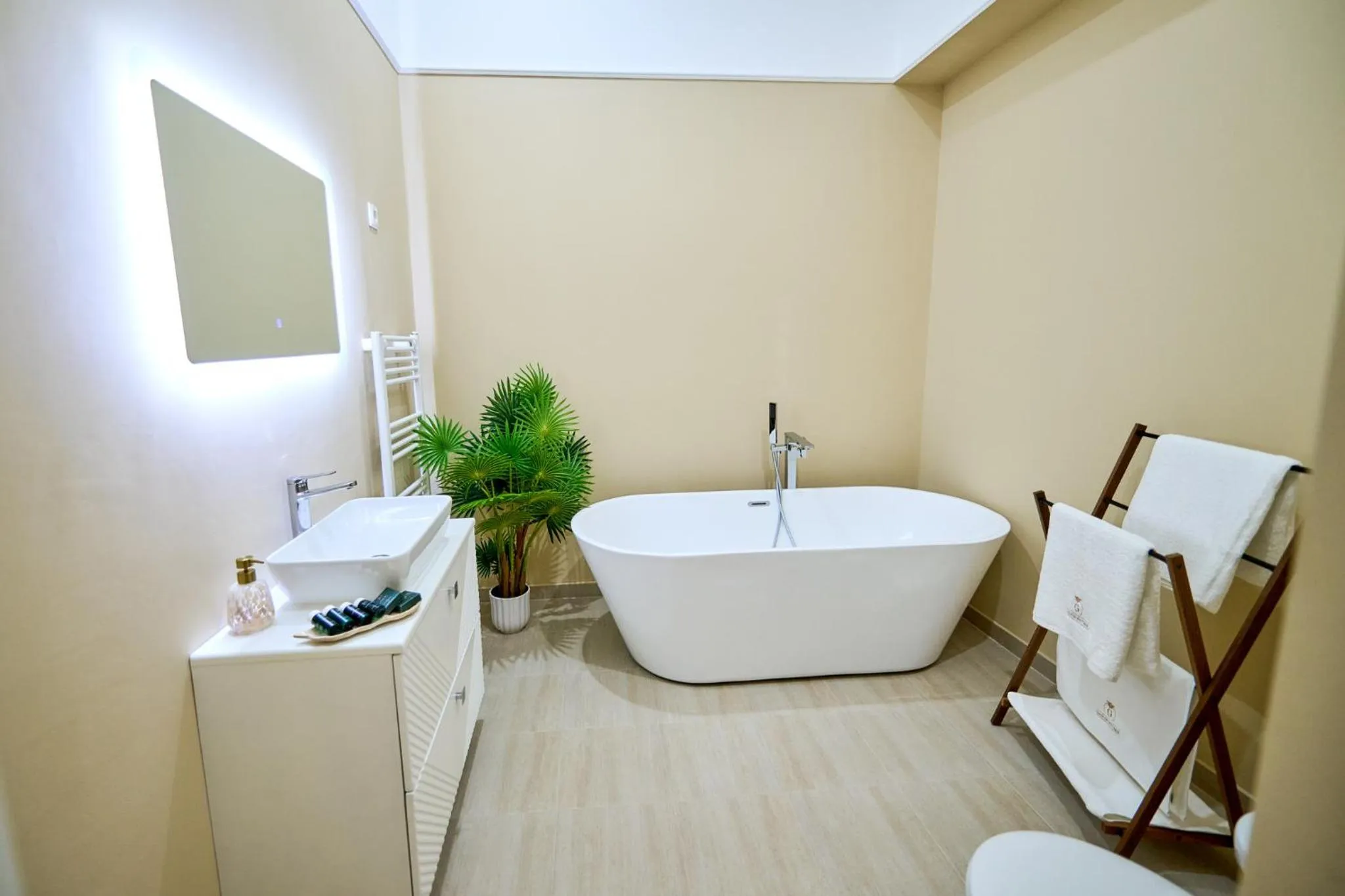 G Danube Boutique Hotel