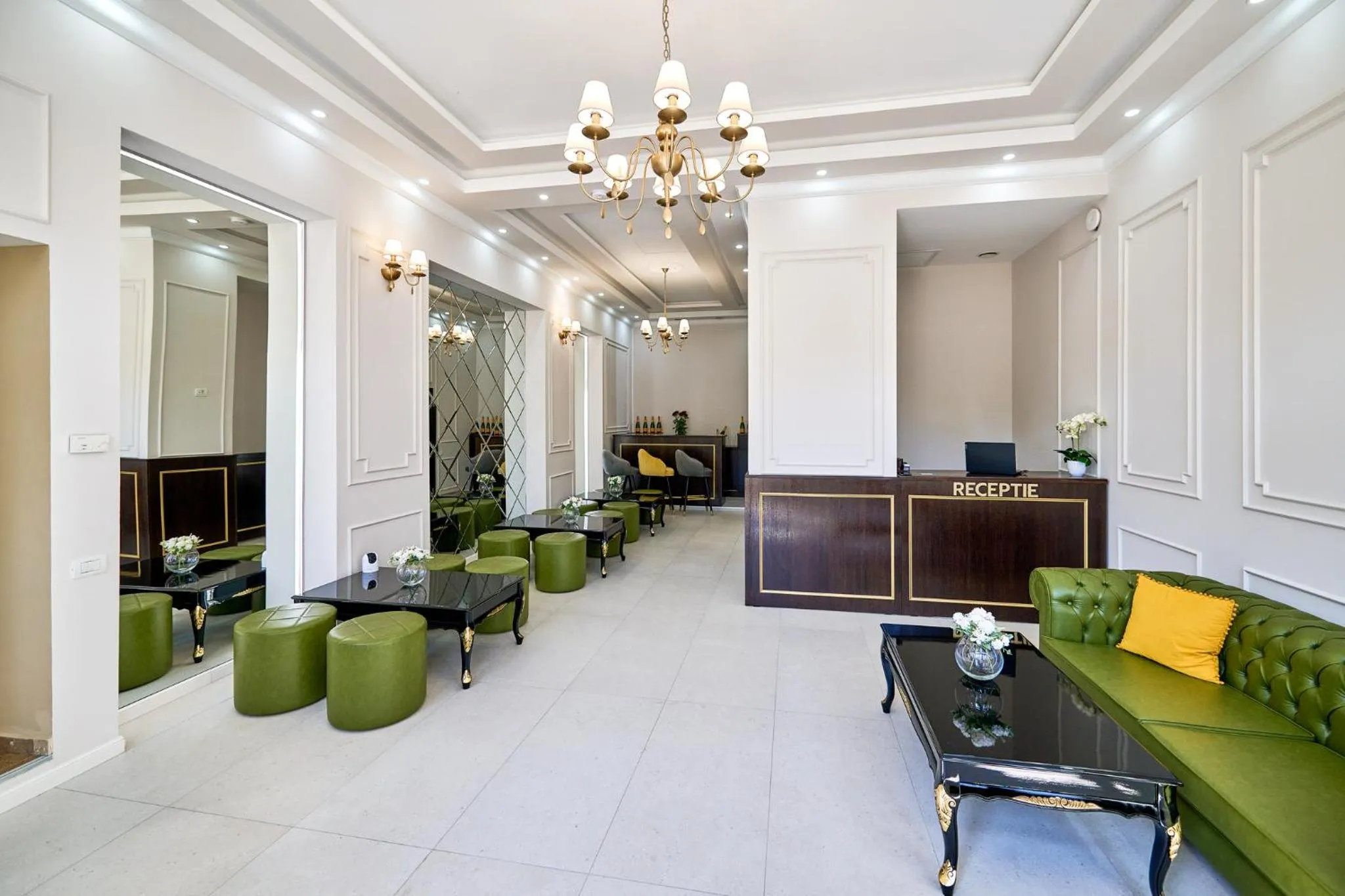 Lounge or bar in G Danube Boutique Hotel