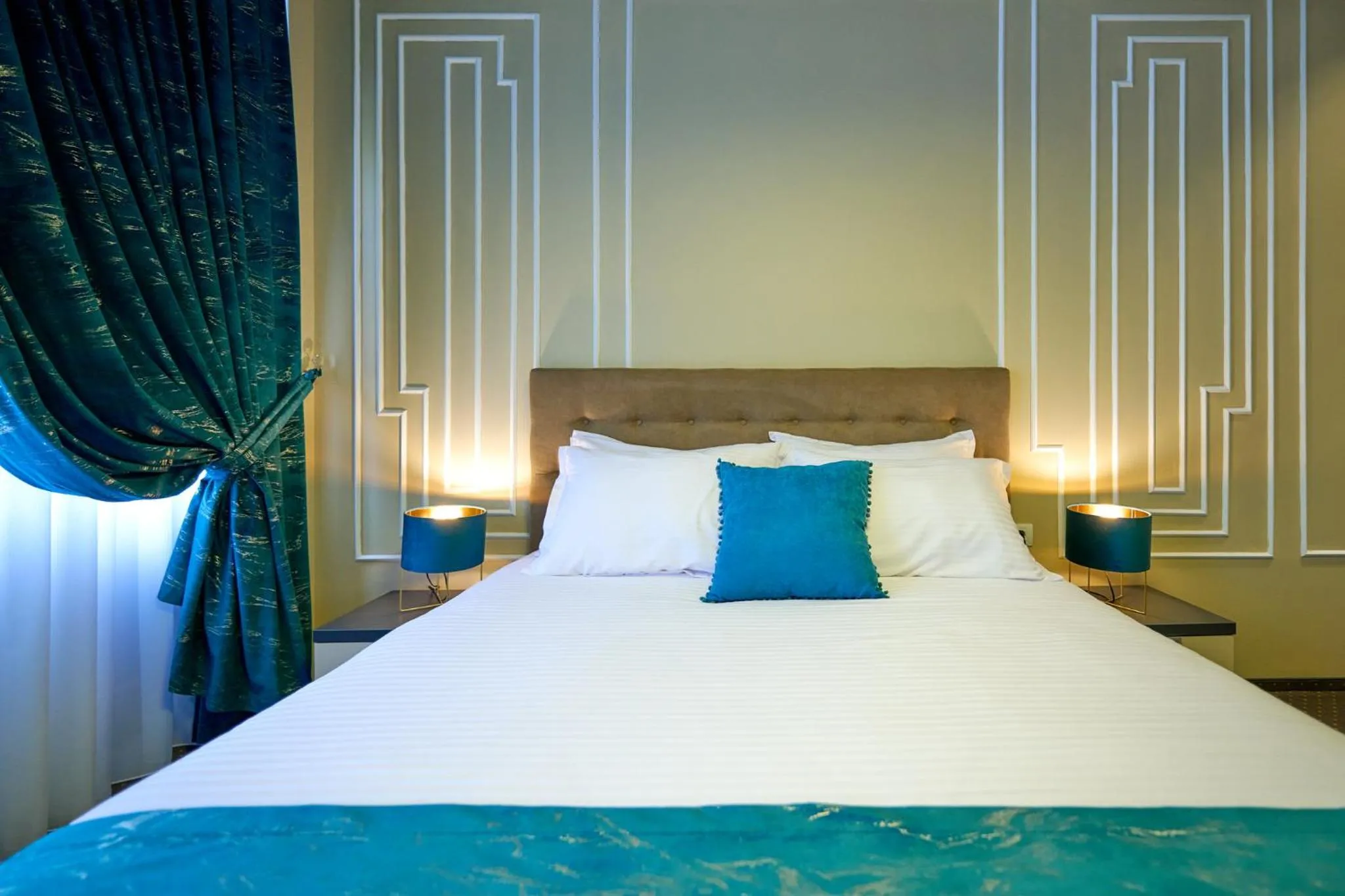 Photo of the whole room, Bed in G Danube Boutique Hotel