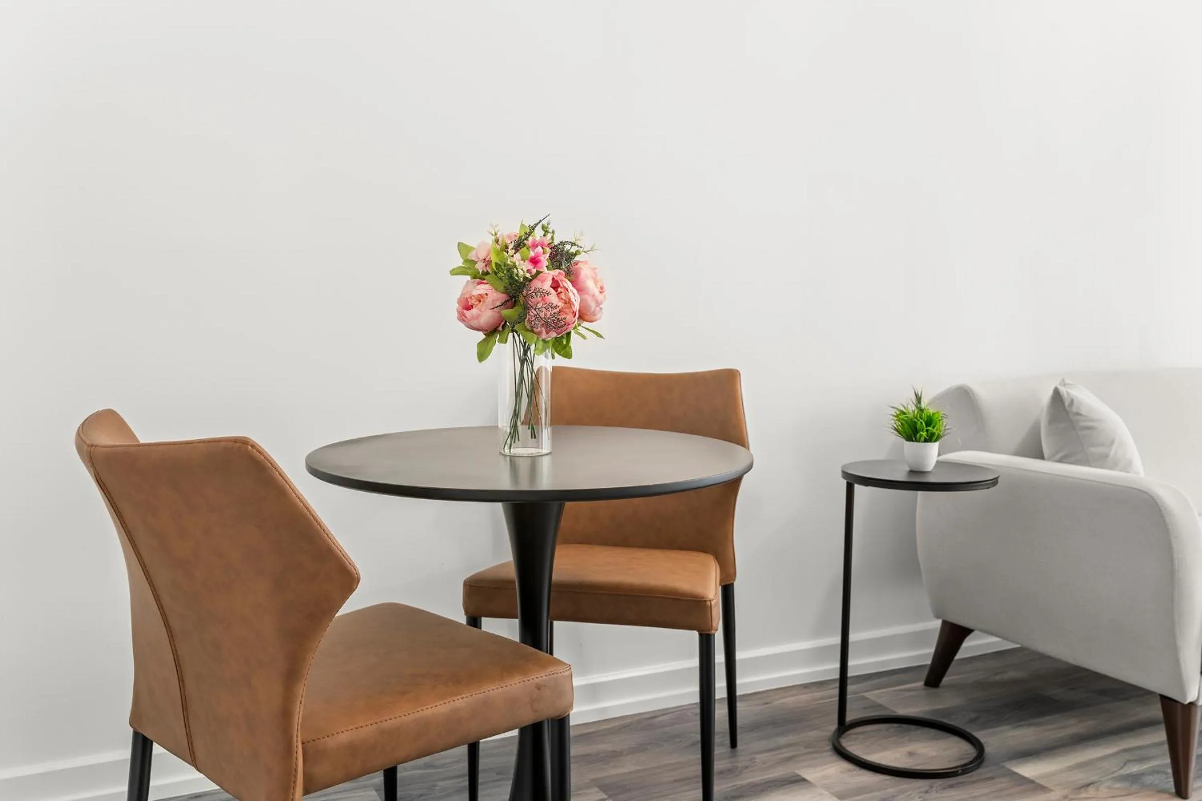 Seating area in Global Luxury Suites at The Apex Miami