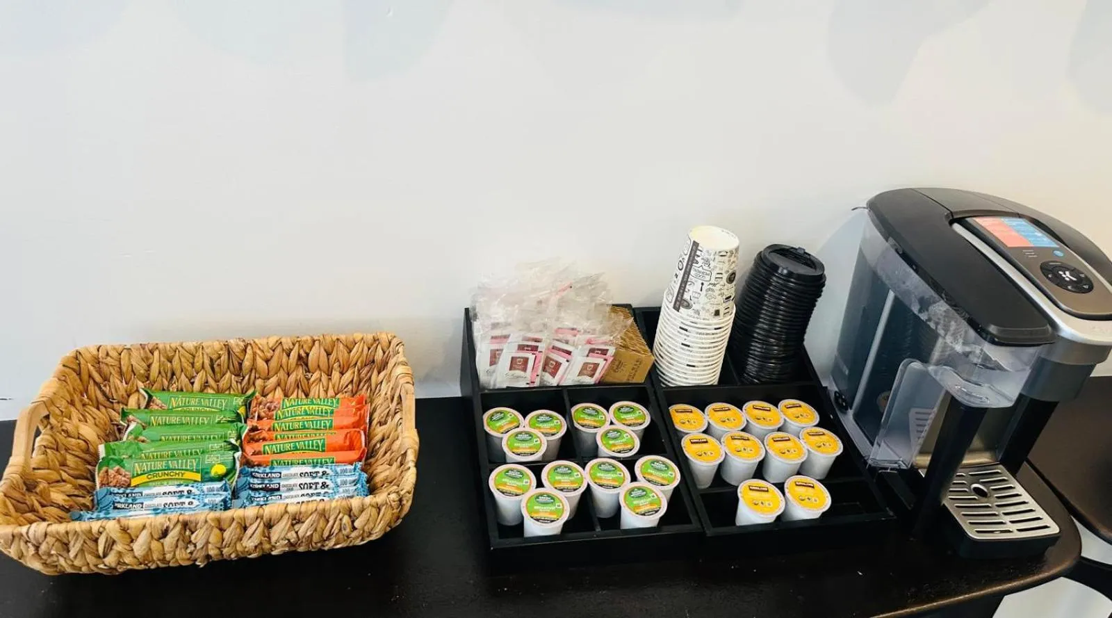 Breakfast in Global Luxury Suites at The Apex Miami