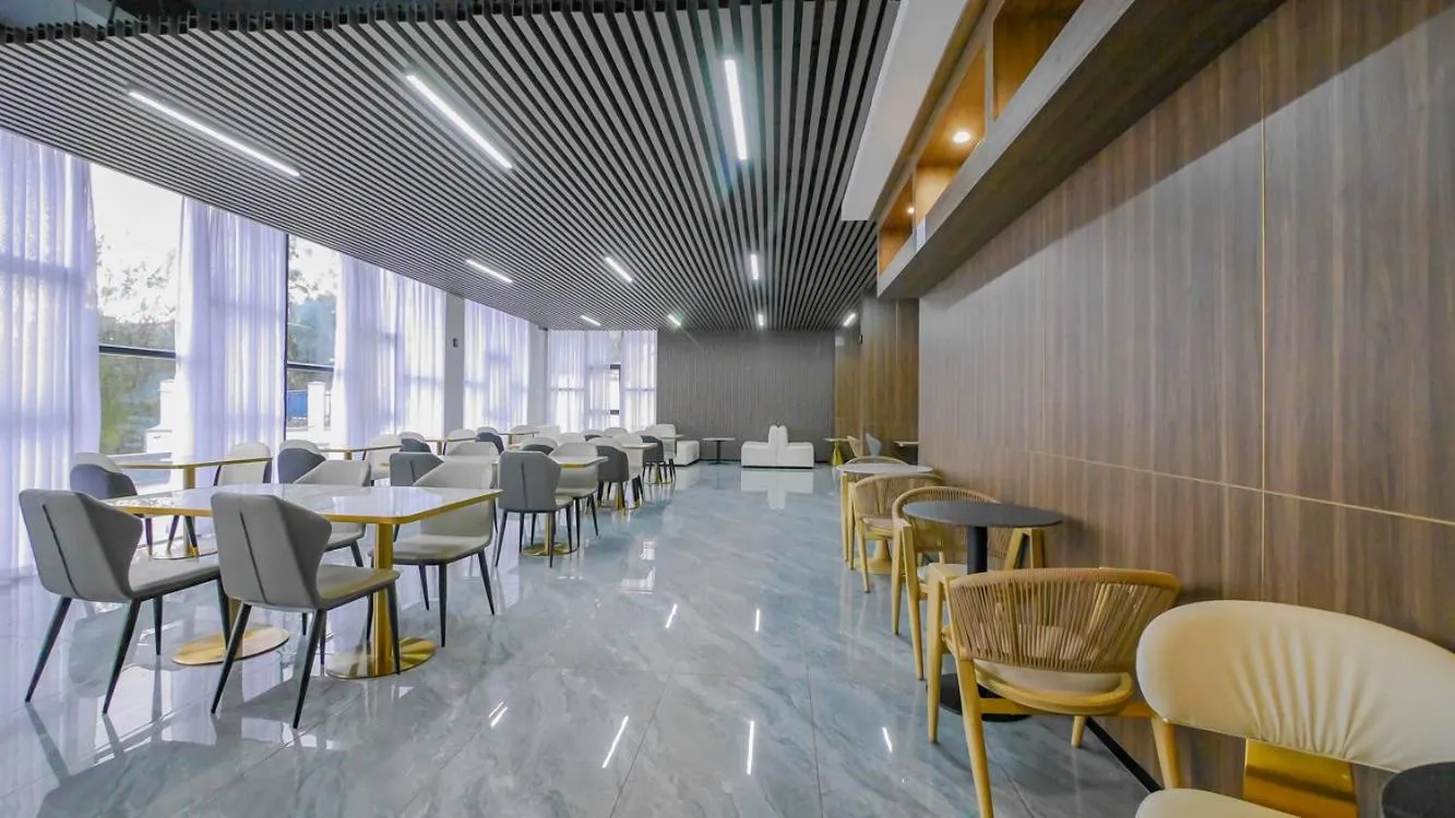 2-bedroom Apartment at Oasis Park