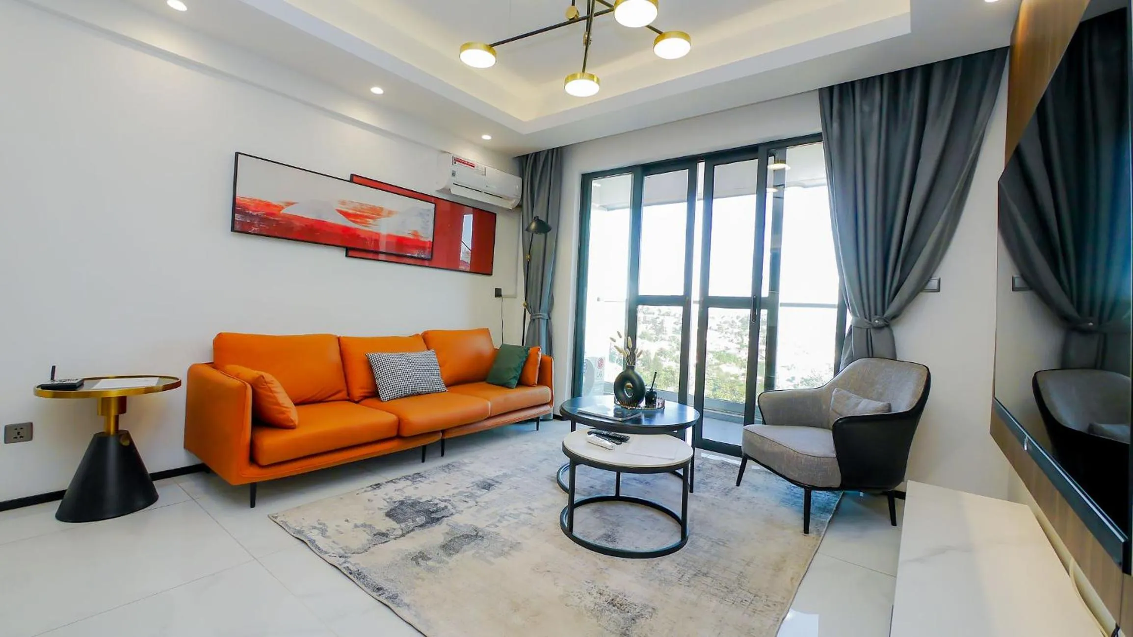 2-bedroom Apartment at Oasis Park