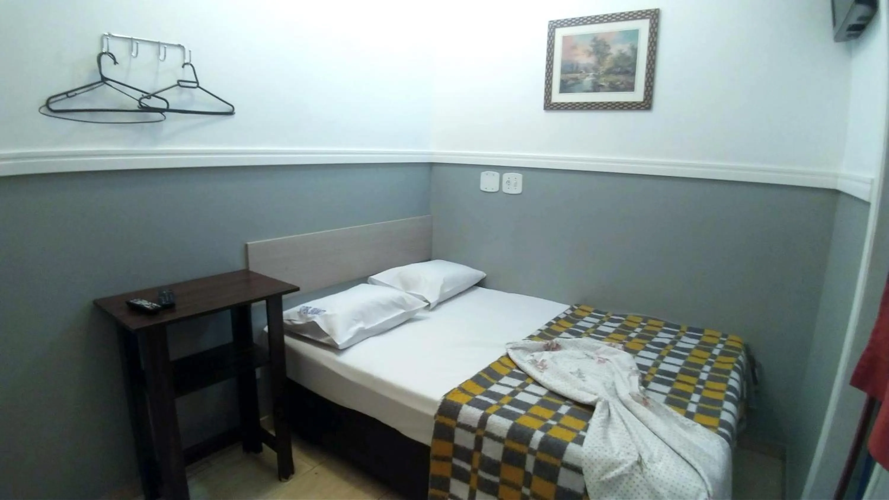 Photo of the whole room, Bed in HOTEL PAULISTANO Terminal Tietê