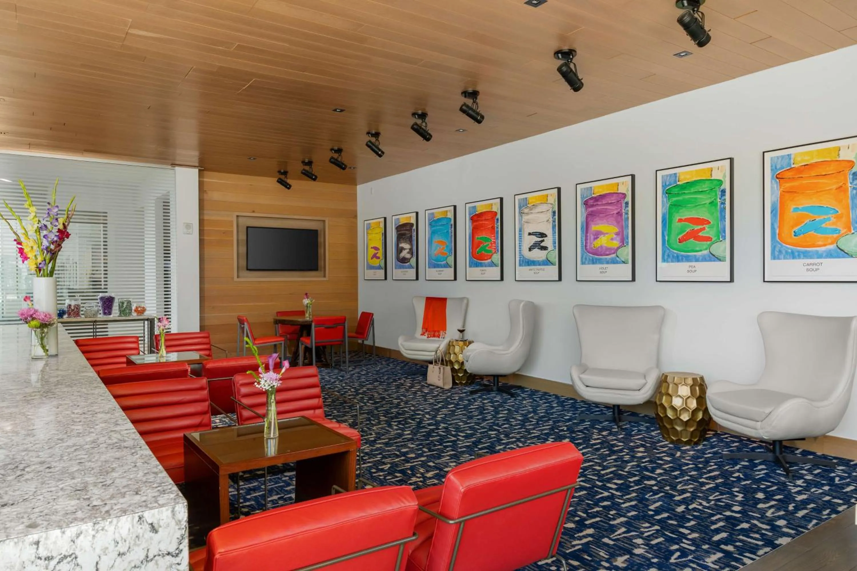 Lobby or reception in The Art Hotel Denver, Curio Collection by Hilton