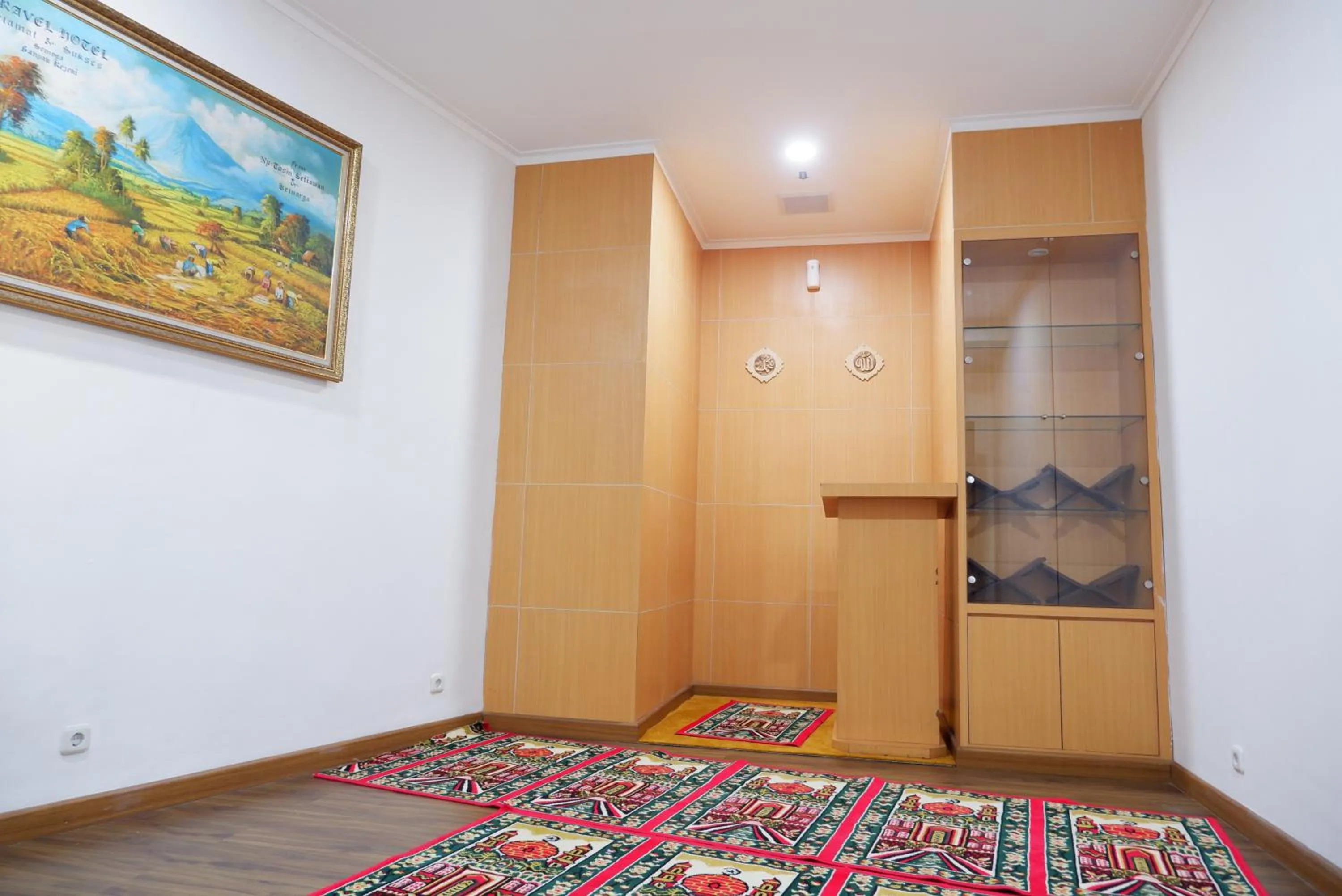 Other, Bed in Point C Hotel